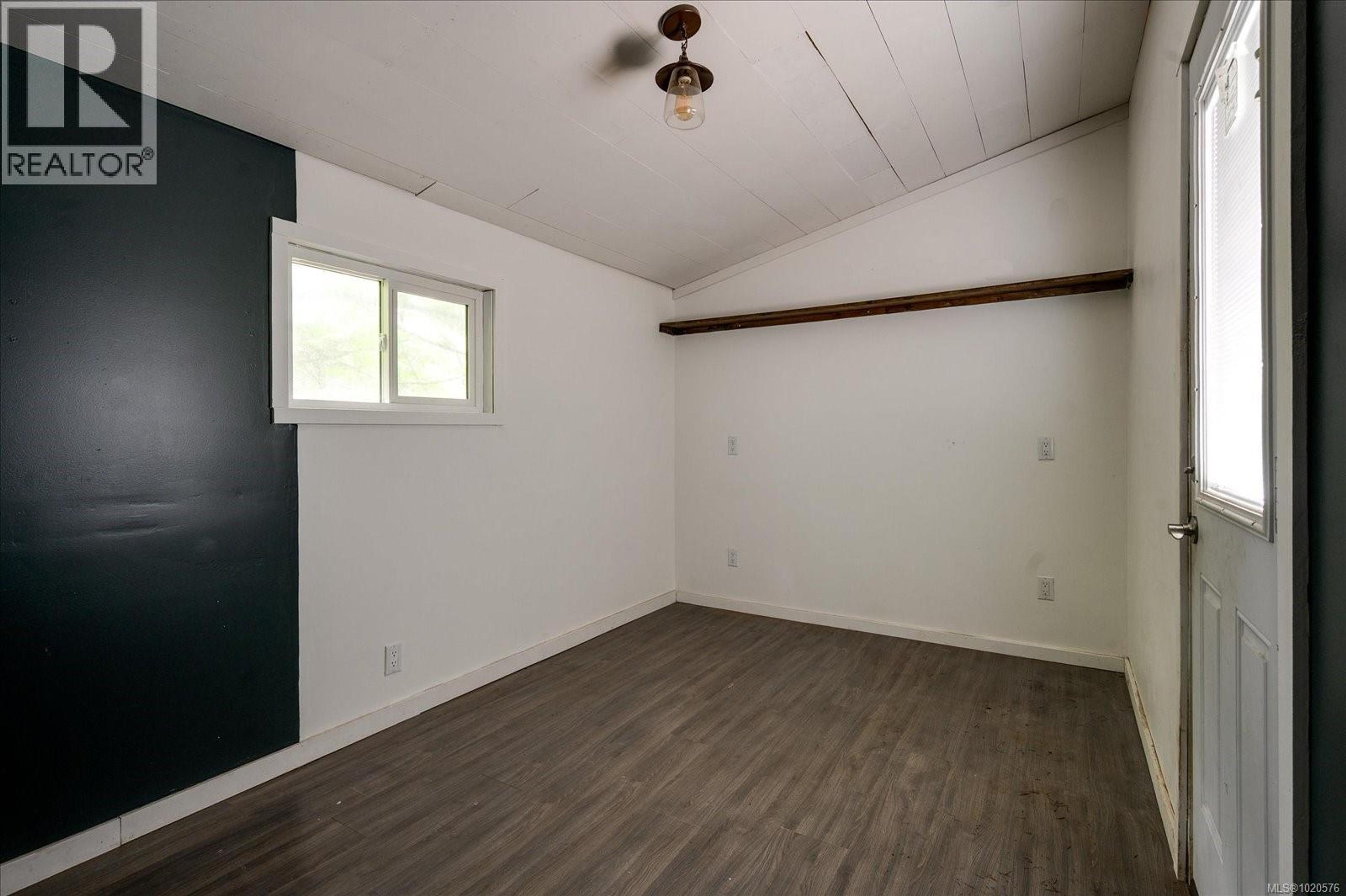 1535 WHALEBONE DR - 37