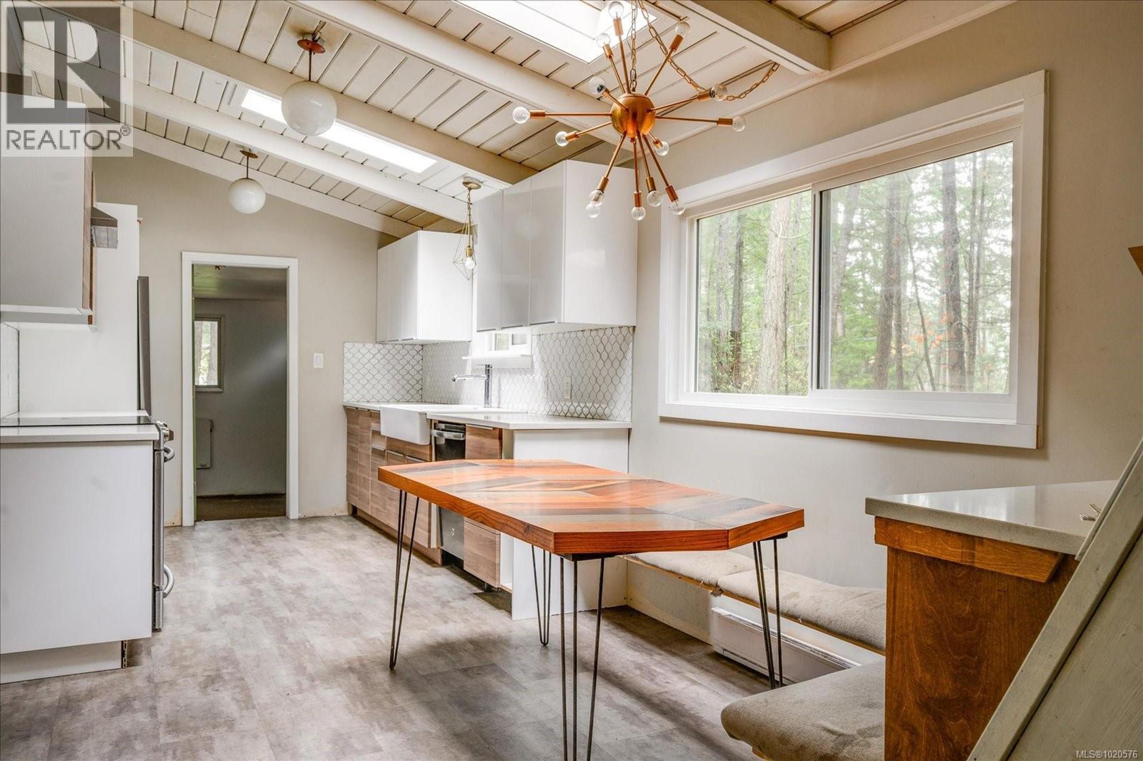 1535 WHALEBONE DR - 6