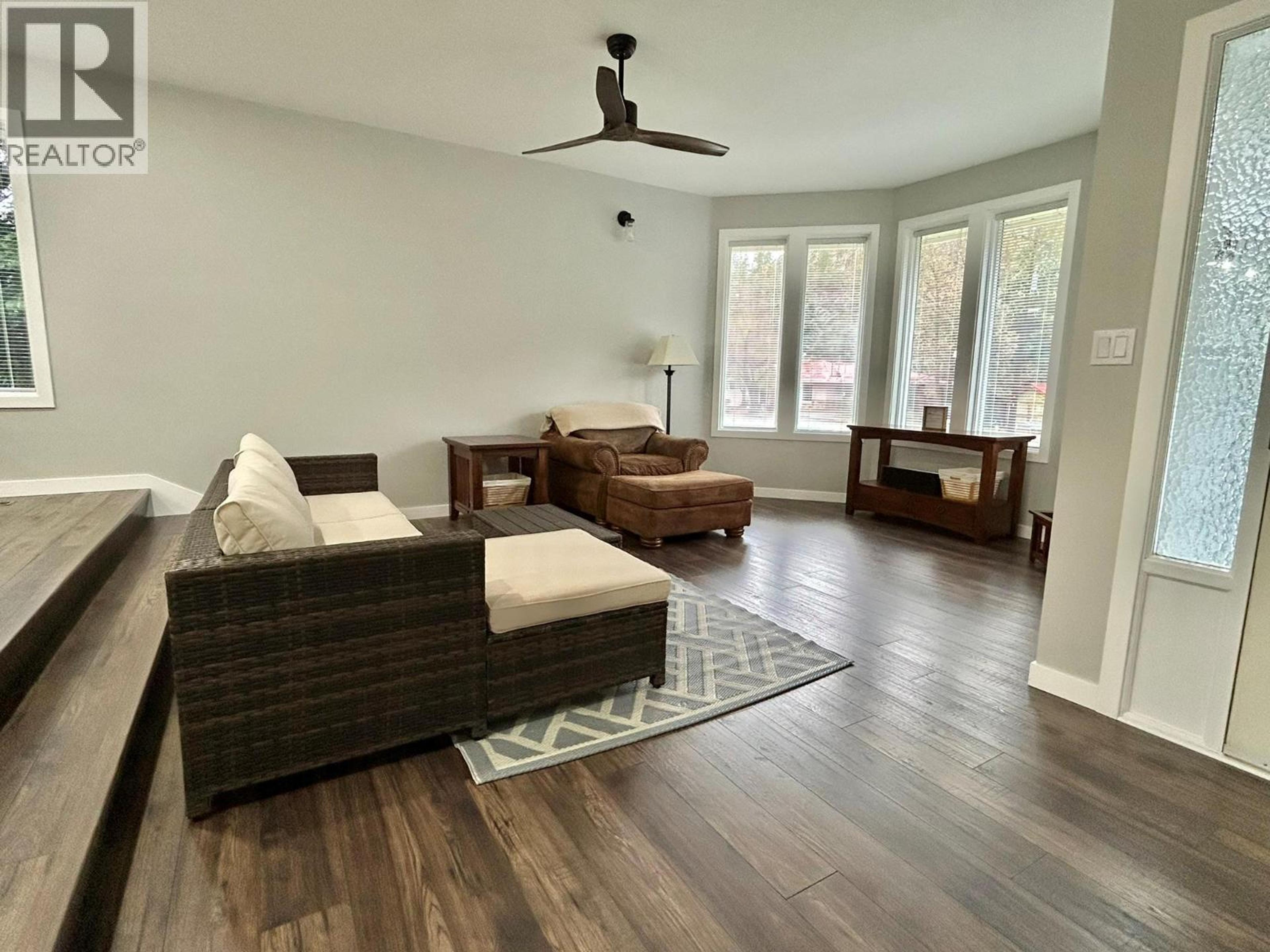 1884 COALSHUTE ROAD - 6