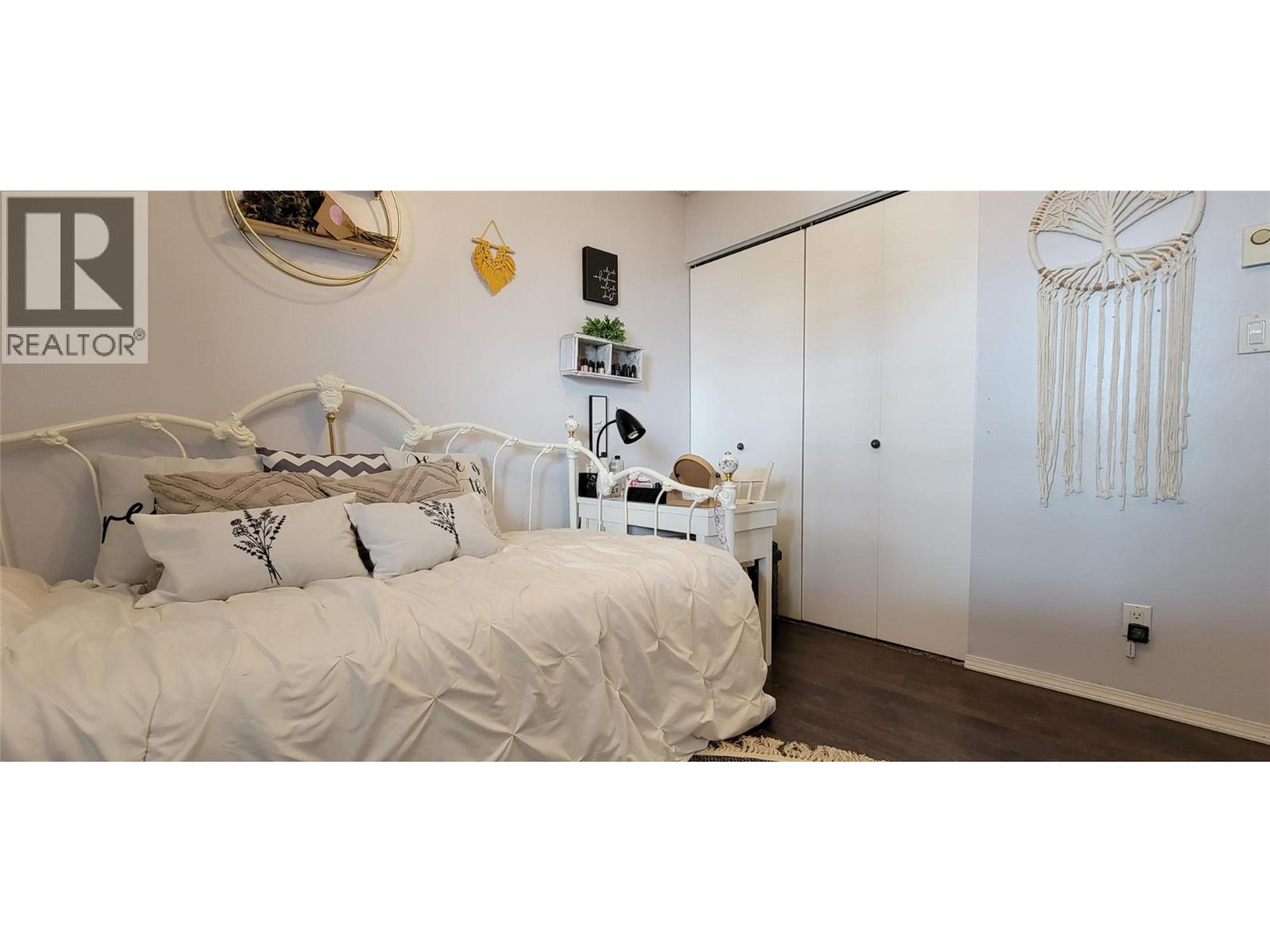 77 JUNIPER AVENUE - 19