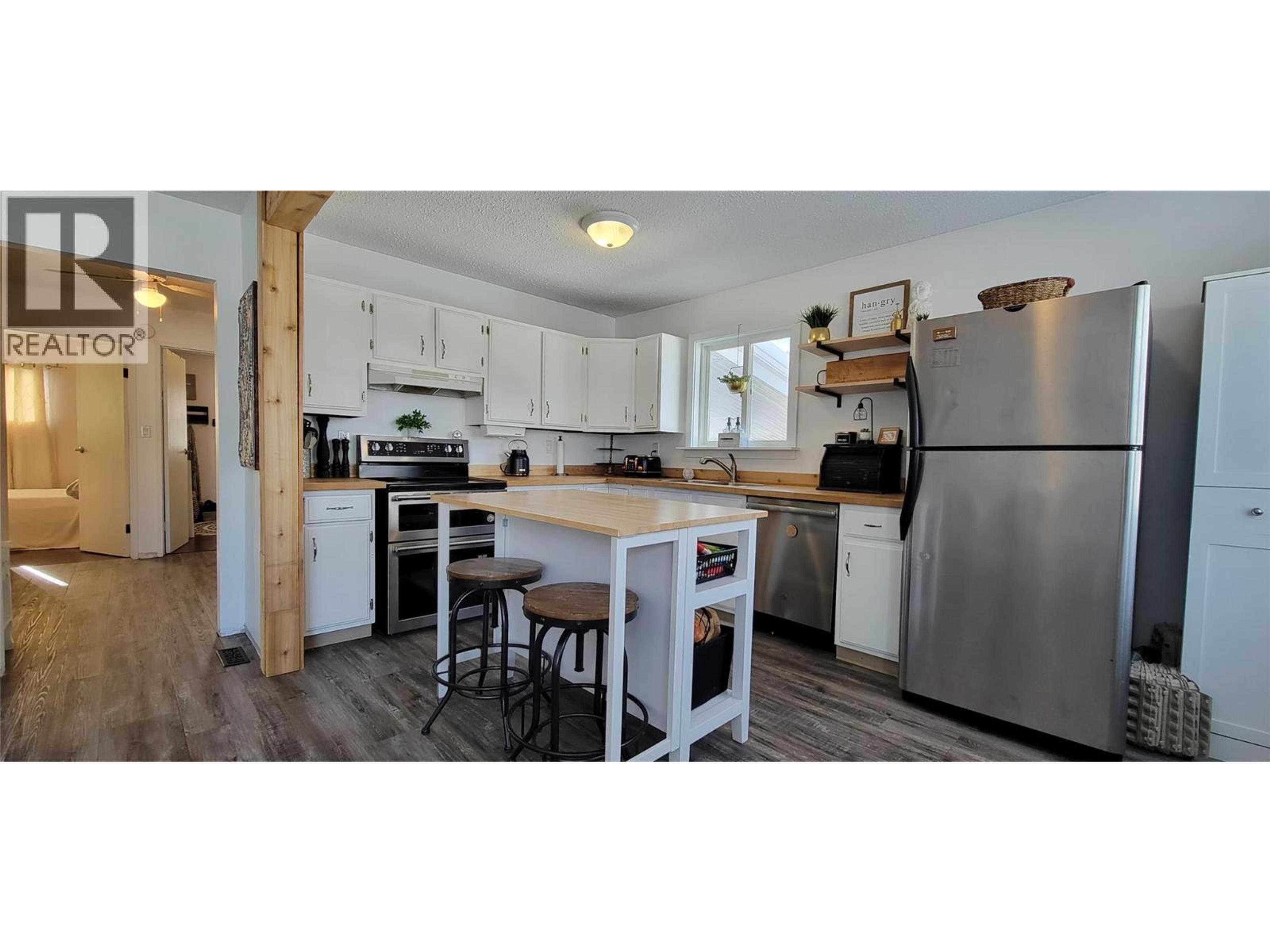 77 JUNIPER AVENUE - 13