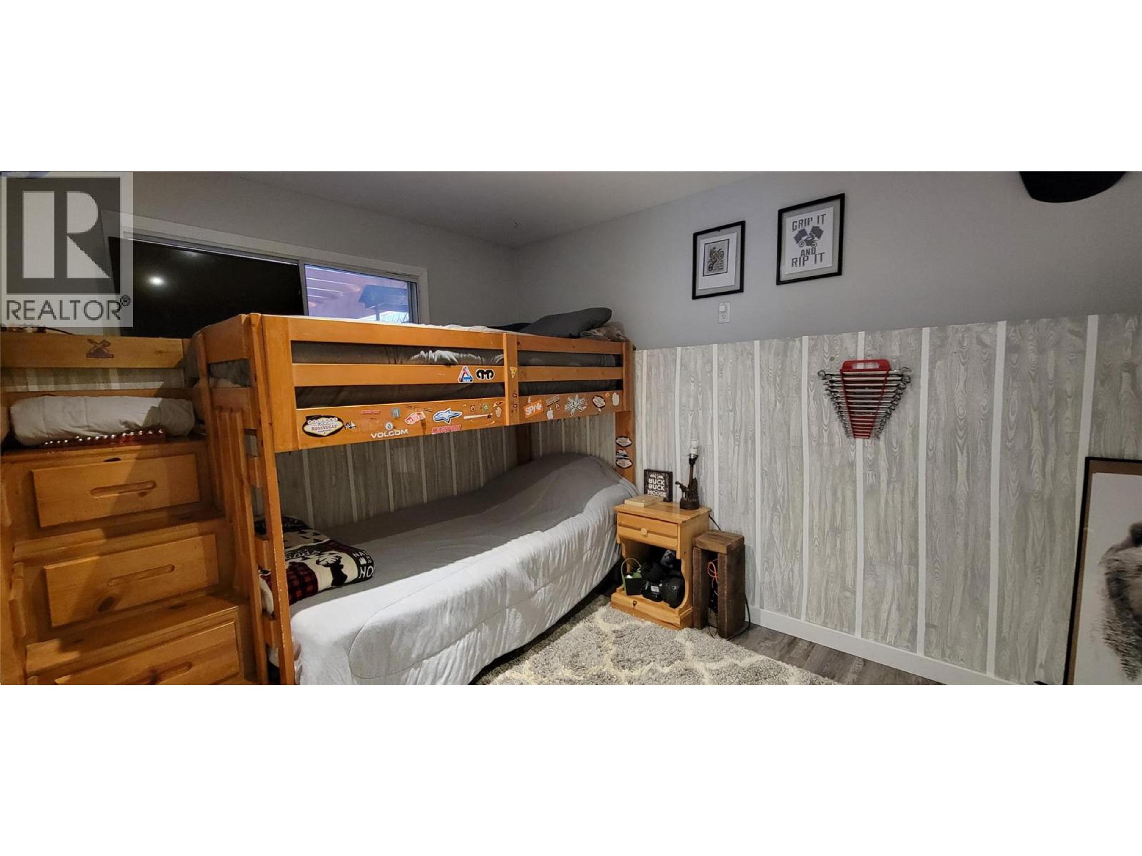 77 JUNIPER AVENUE - 20