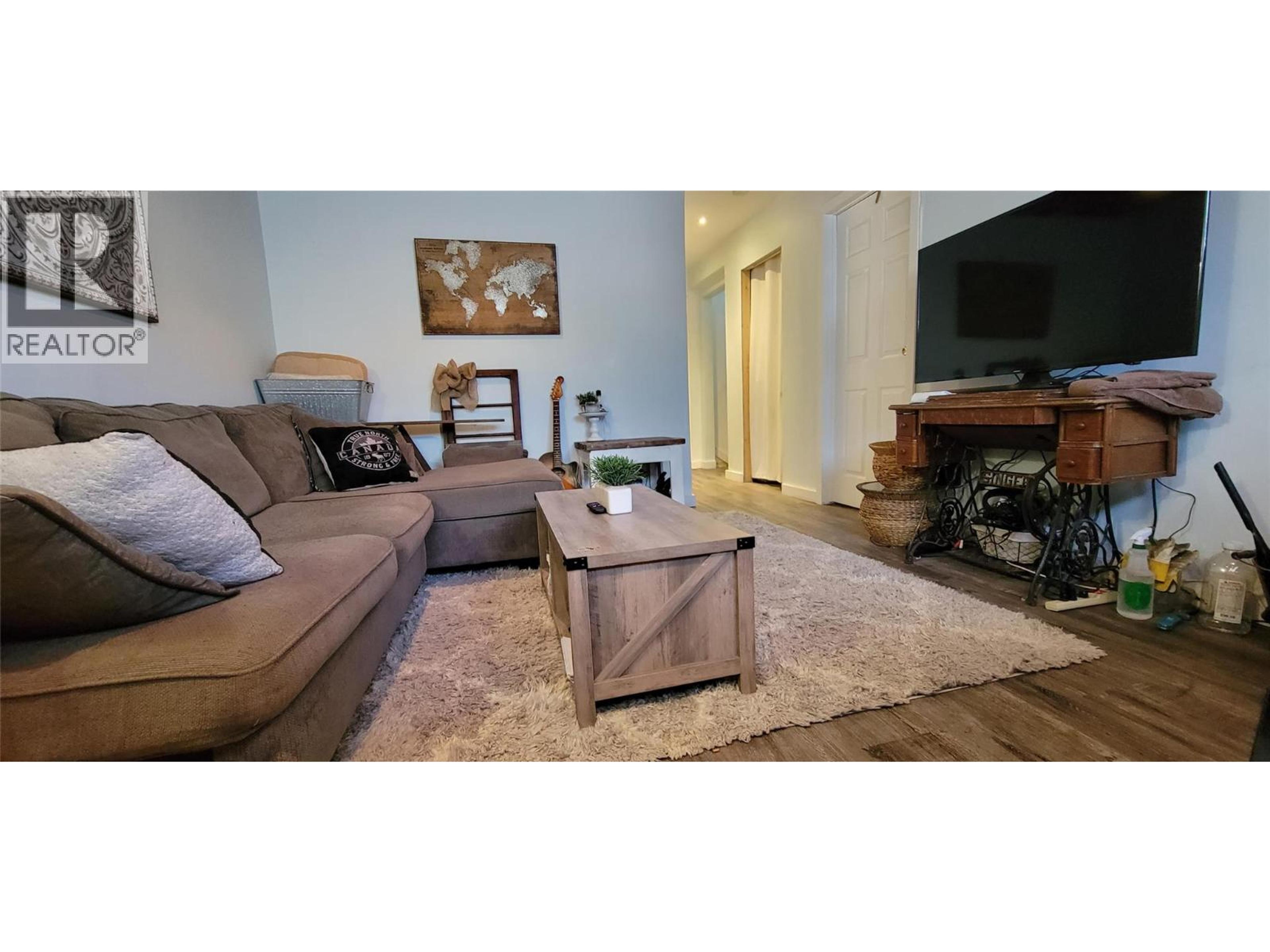 77 JUNIPER AVENUE - 24