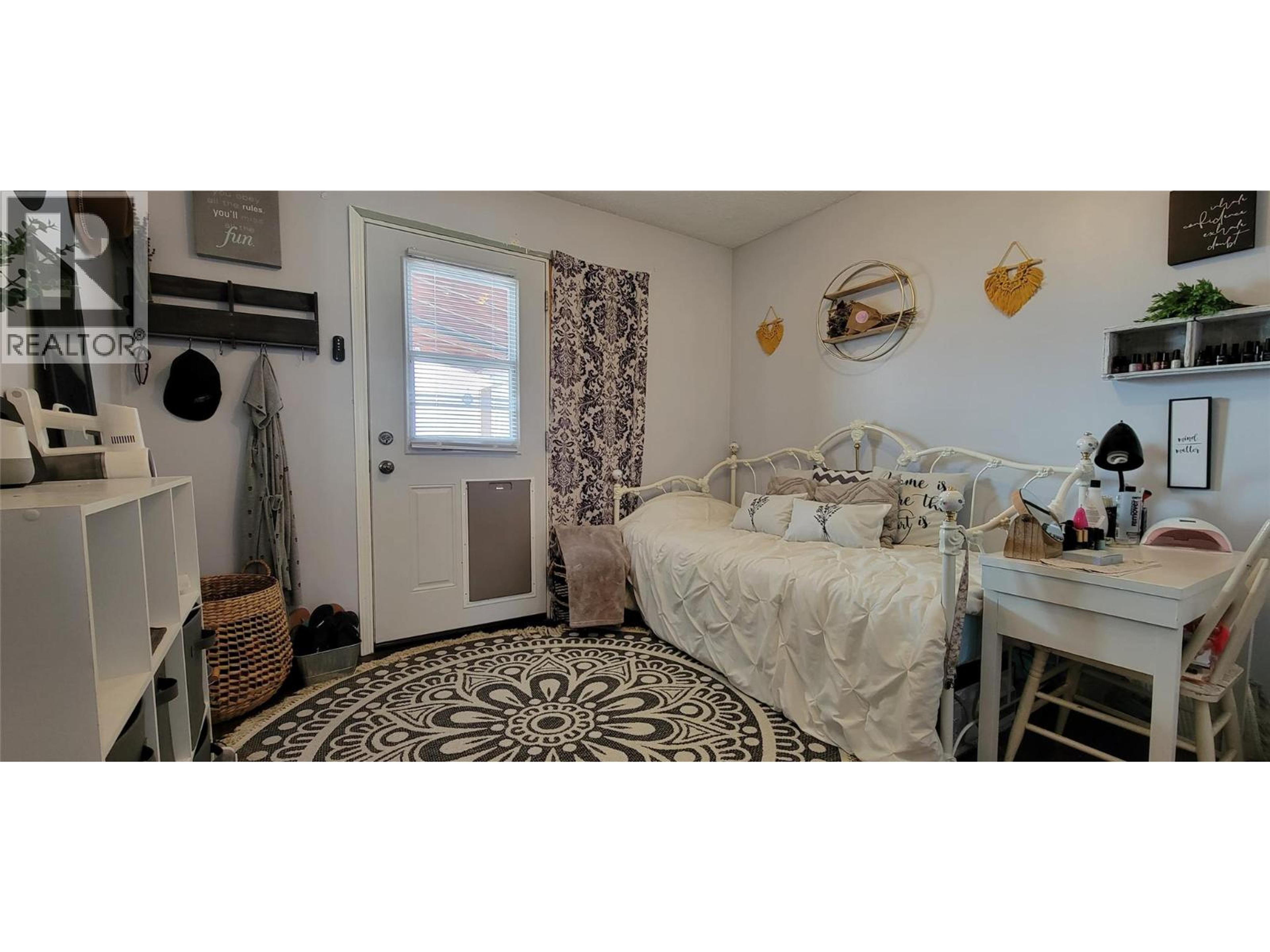 77 JUNIPER AVENUE - 18