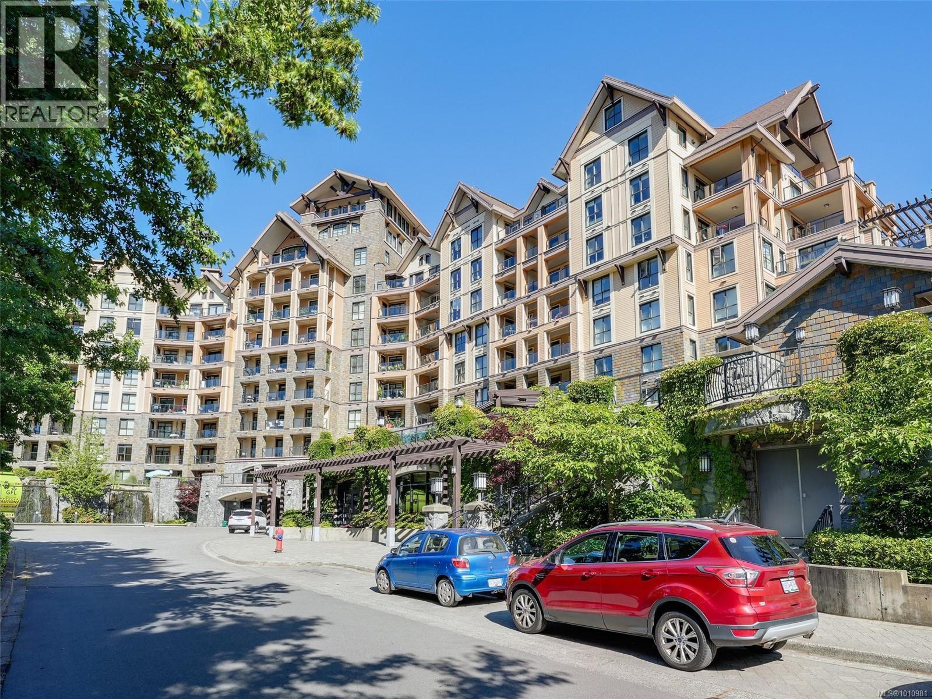 1400 Lynburne Pl, Langford - Exteriors - Full Complex View - Photo 1