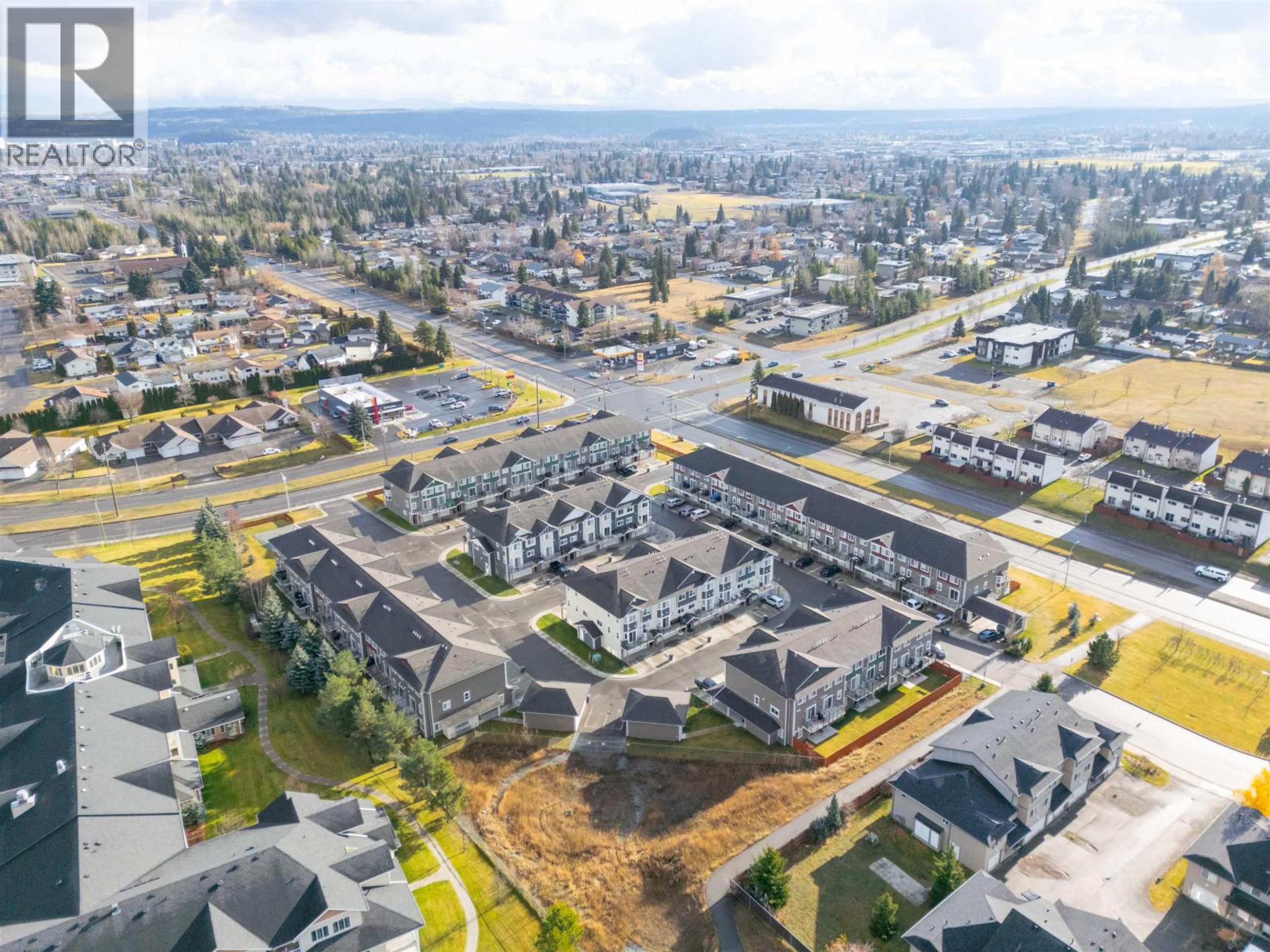 467 TABOR BOULEVARD, Prince George - Exteriors - Full Complex View, Drone/Aerial View - Photo 4