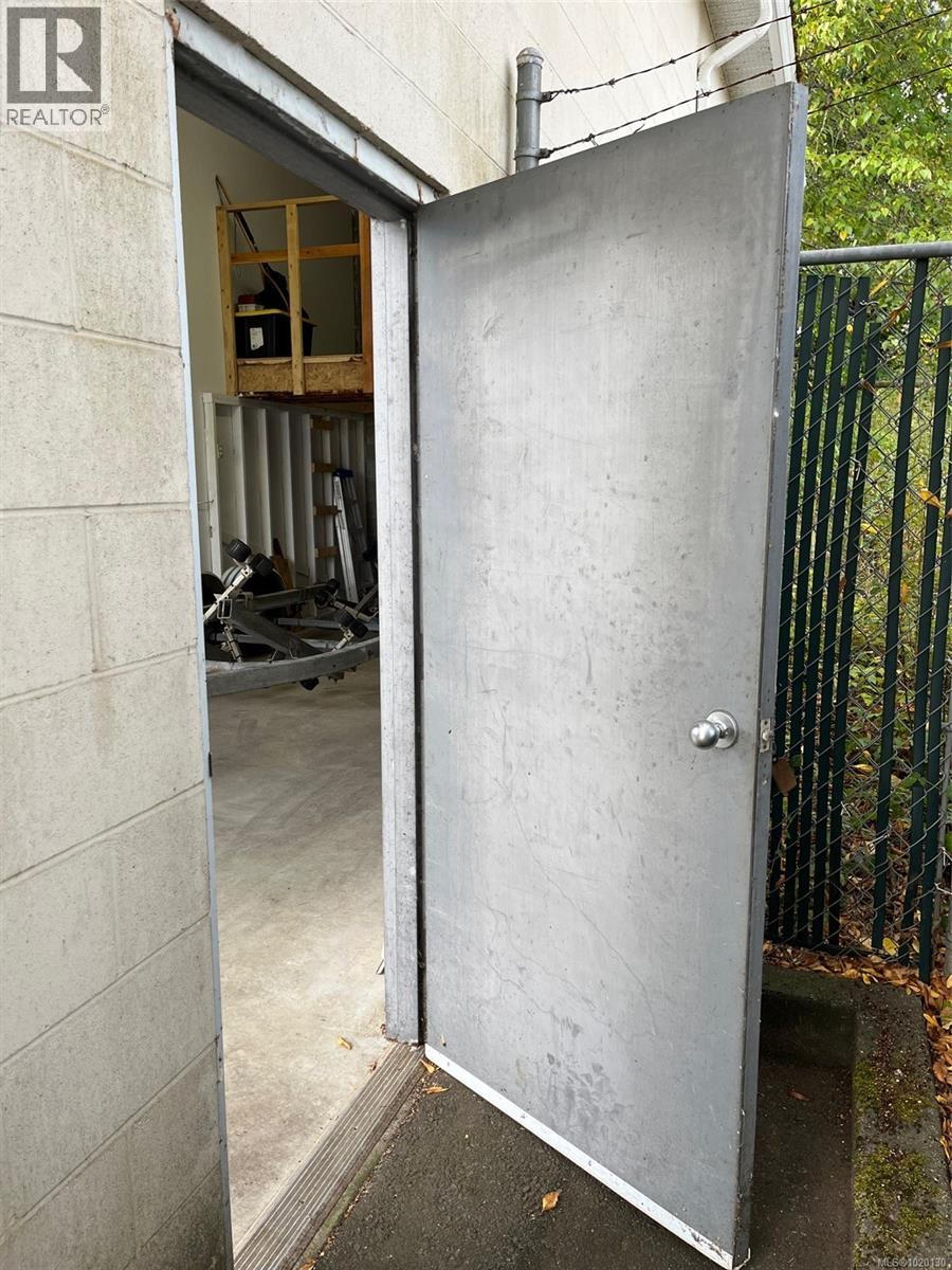 2755 Moray Ave, Courtenay - Exteriors - Photo 1