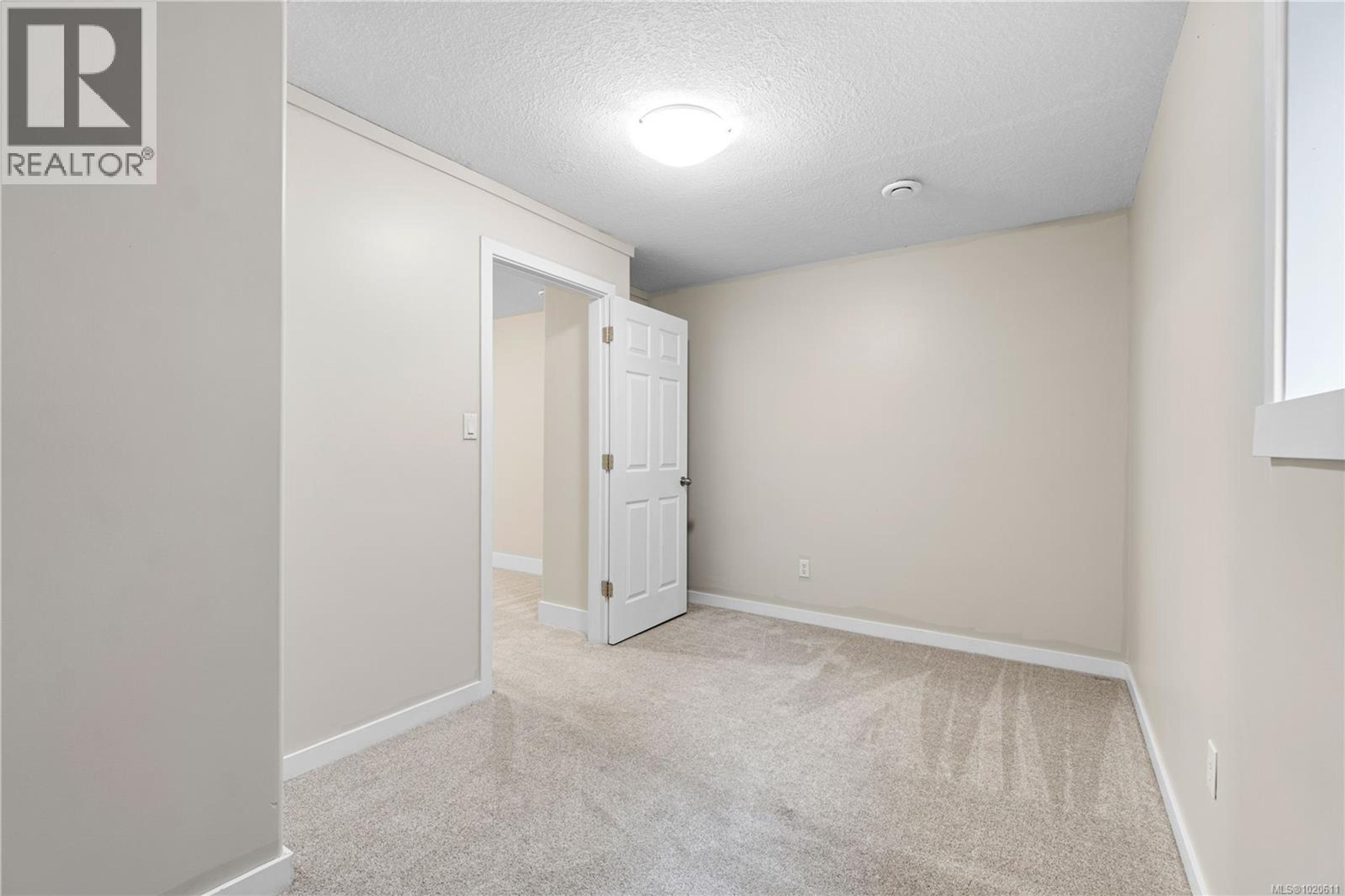 2170 SUN VALLEY DR - 29