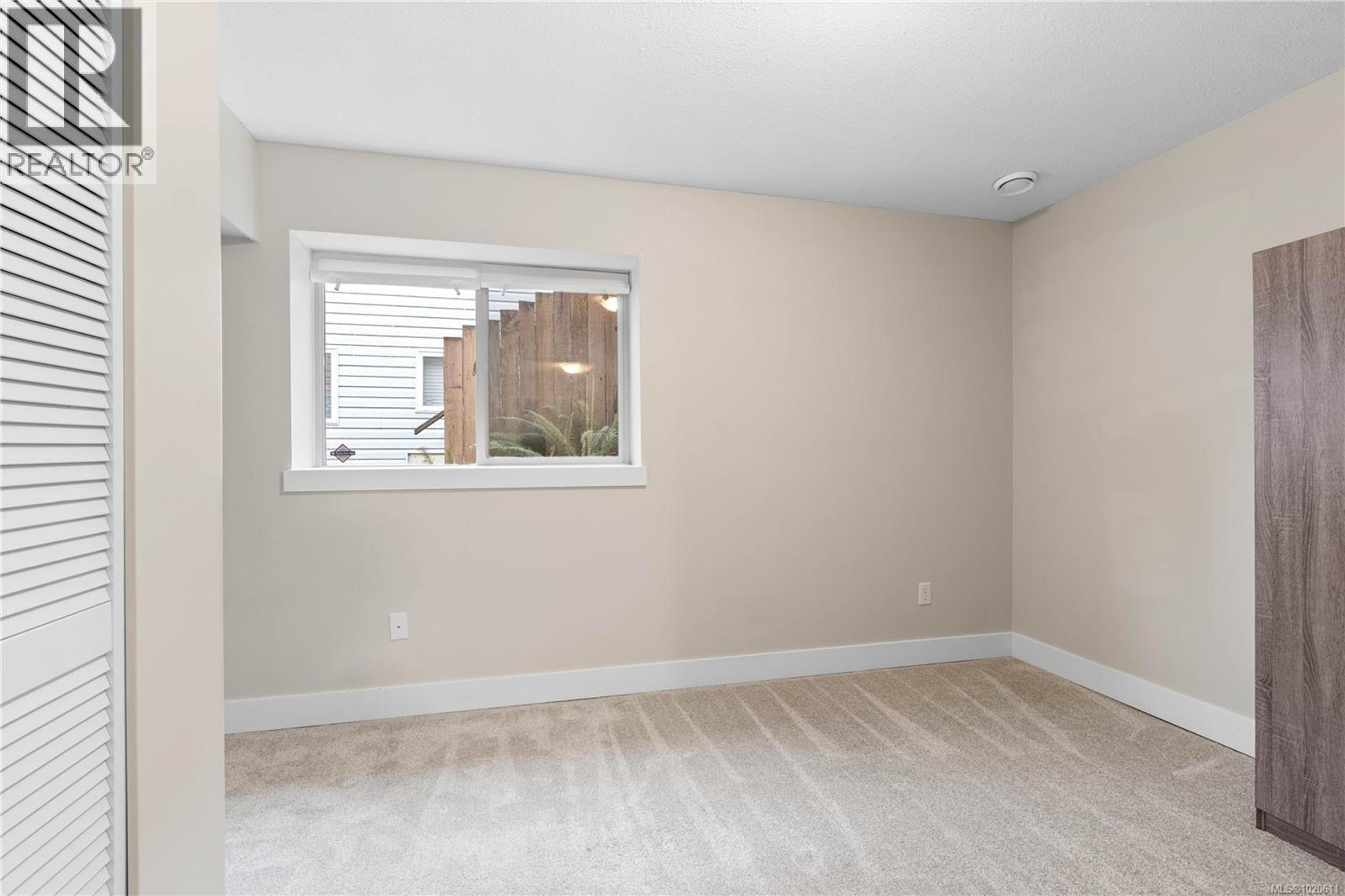 2170 SUN VALLEY DR - 32