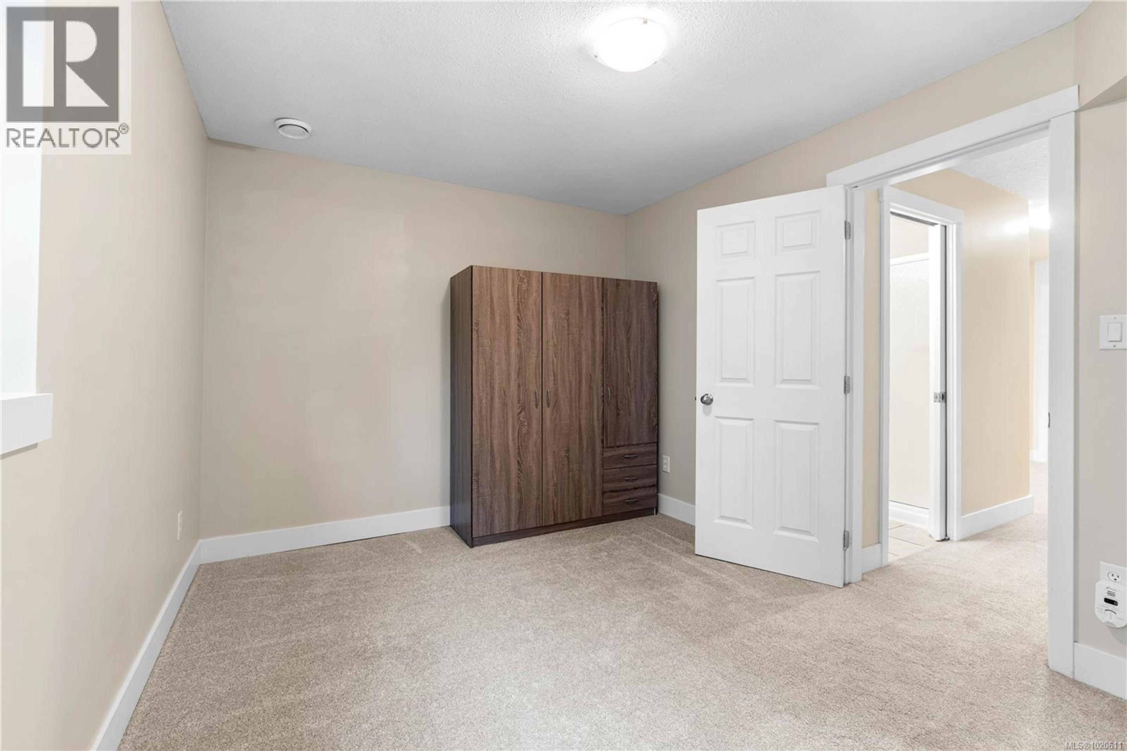 2170 SUN VALLEY DR - 33