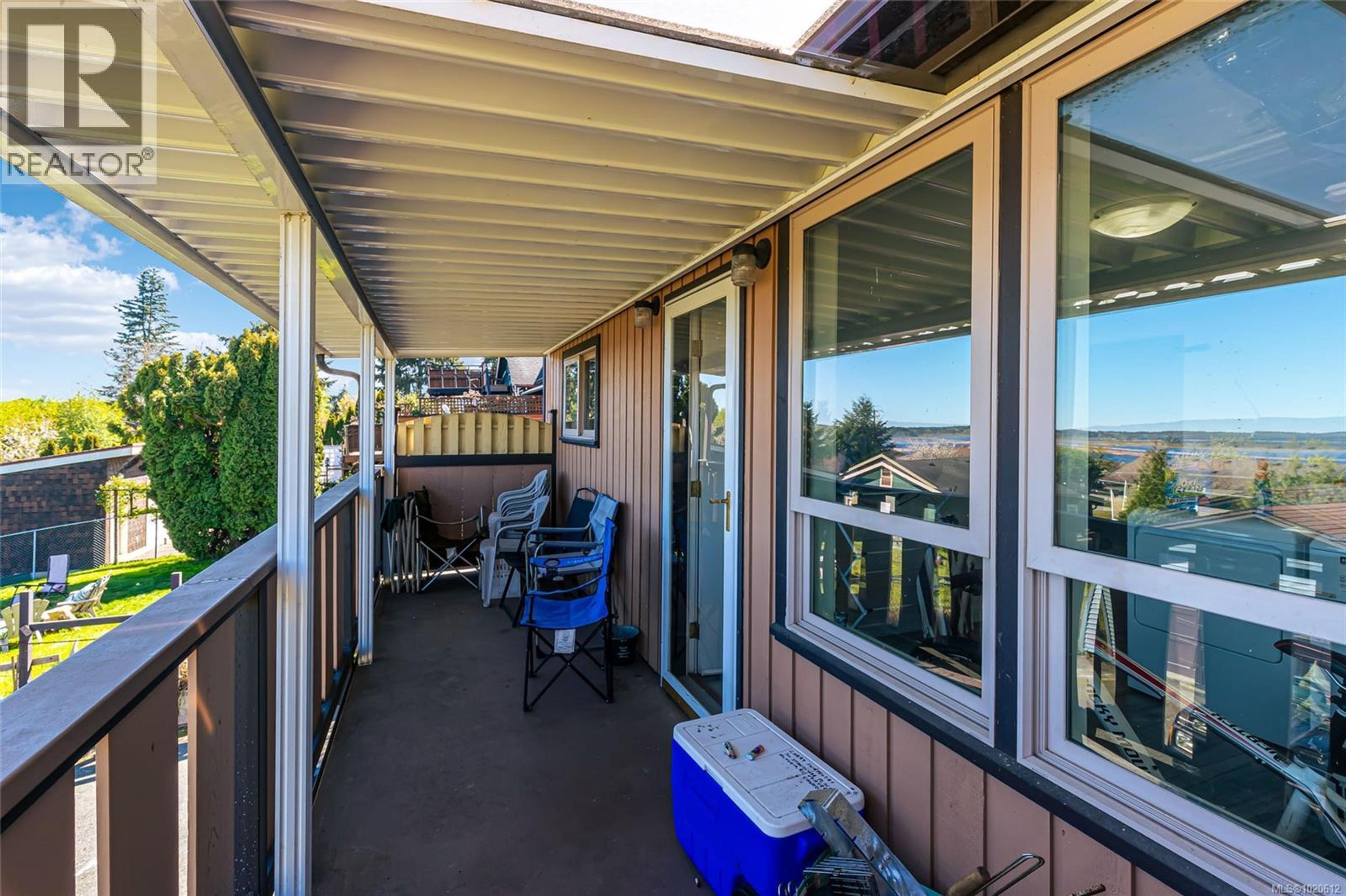 18 GILLESPIE ST S - 22