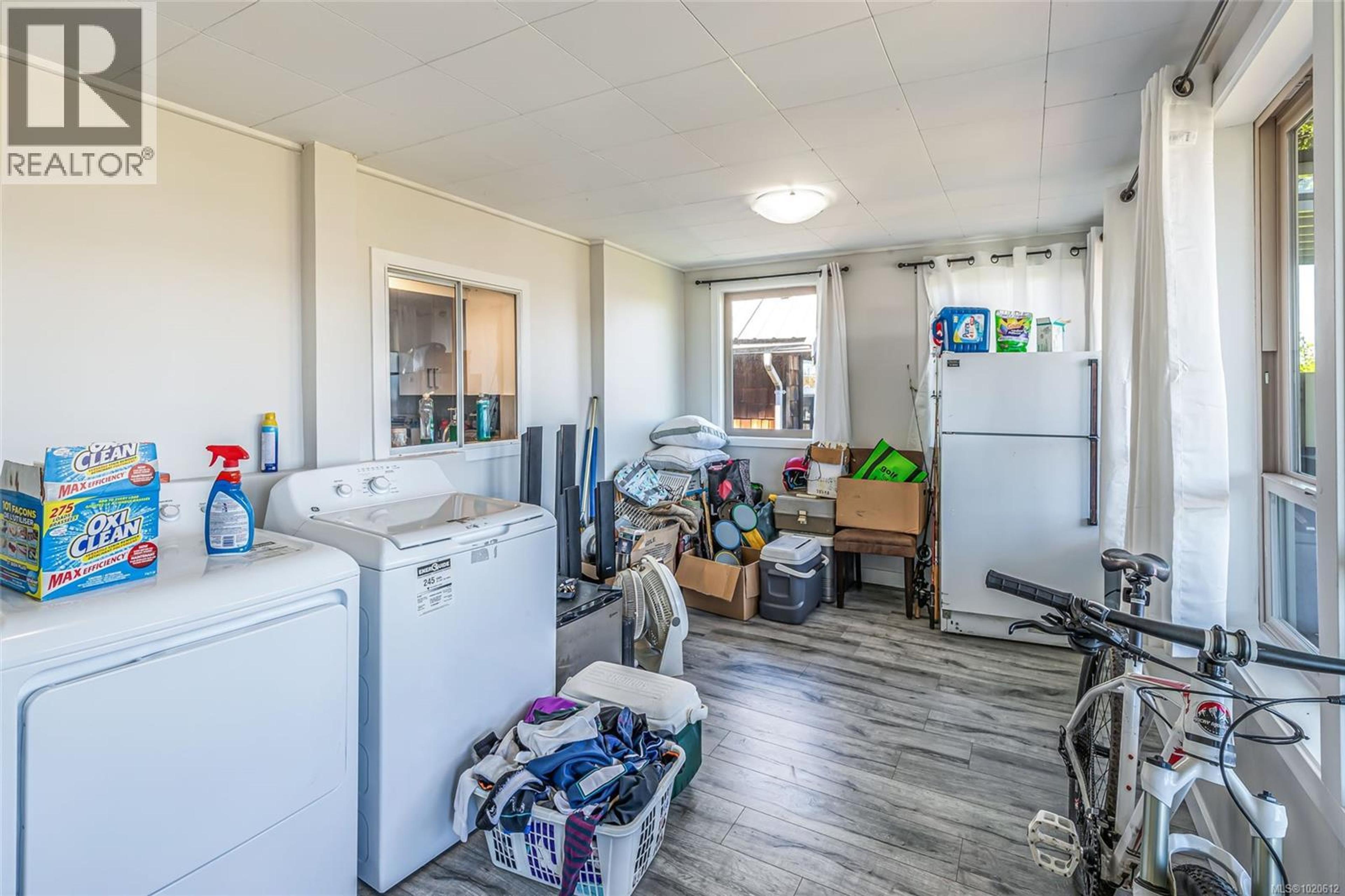 18 GILLESPIE ST S - 47