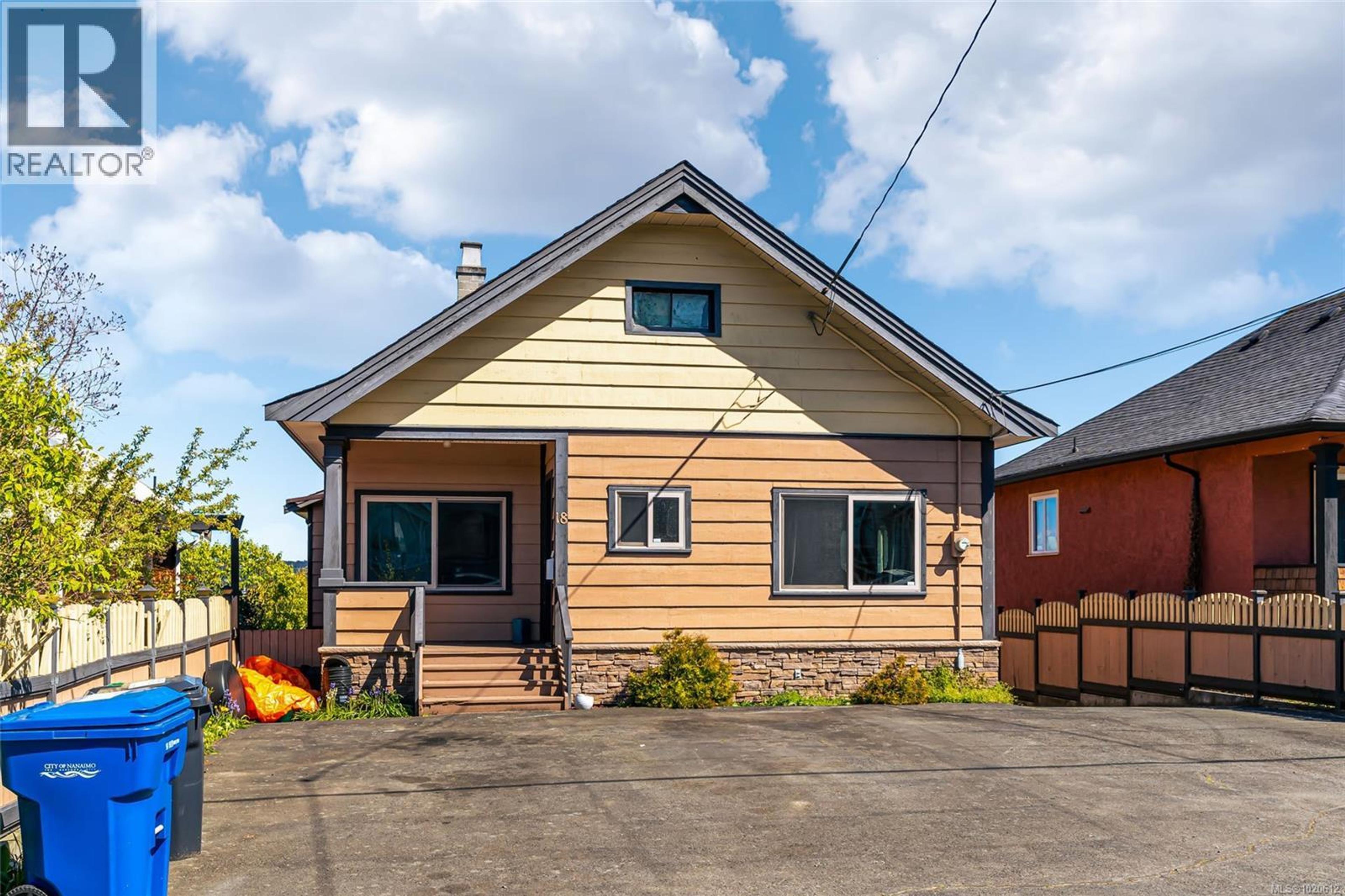 18 GILLESPIE ST S - 53