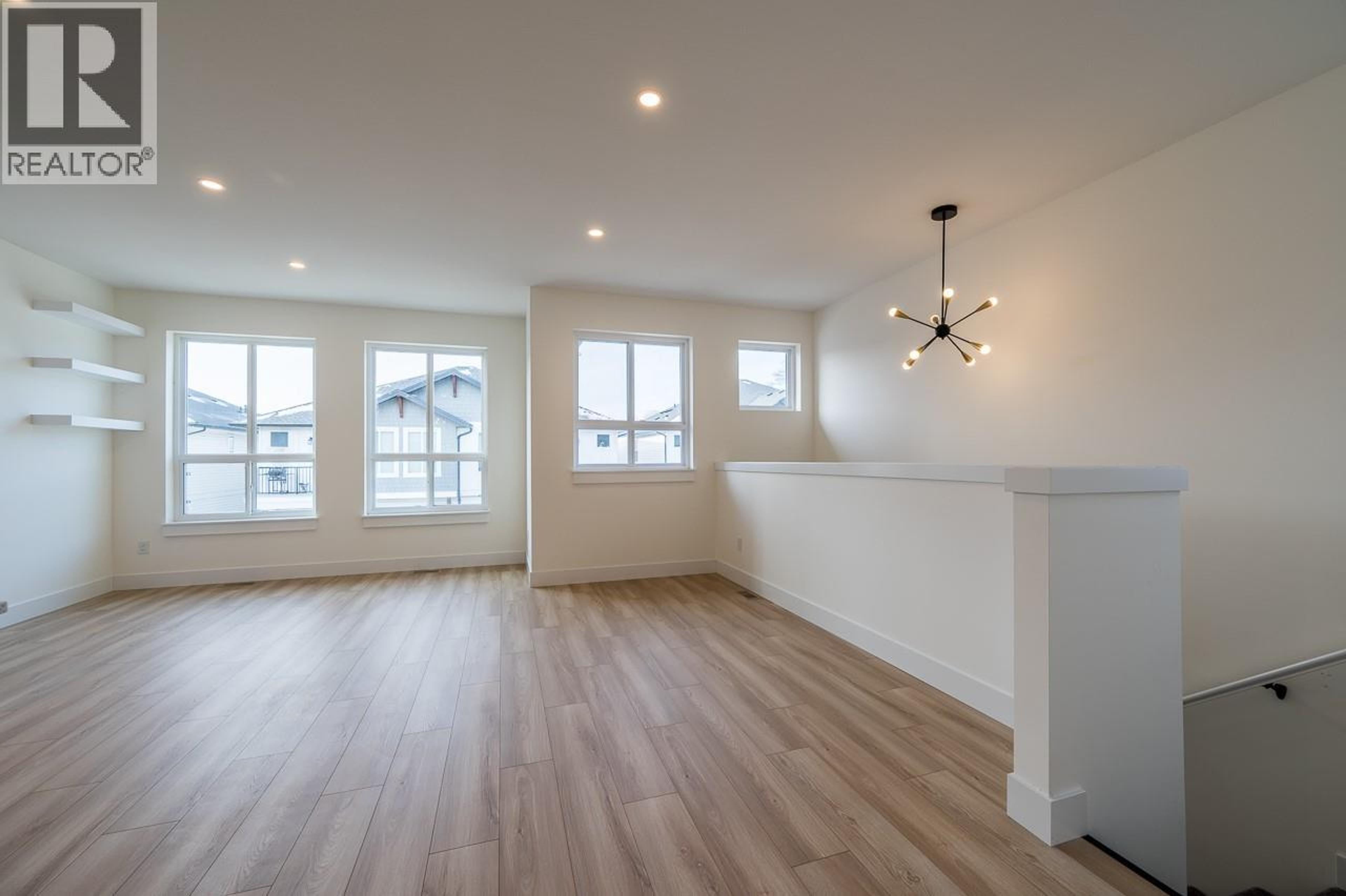 #111 2648 TRANQUILLE ROAD - Image 3