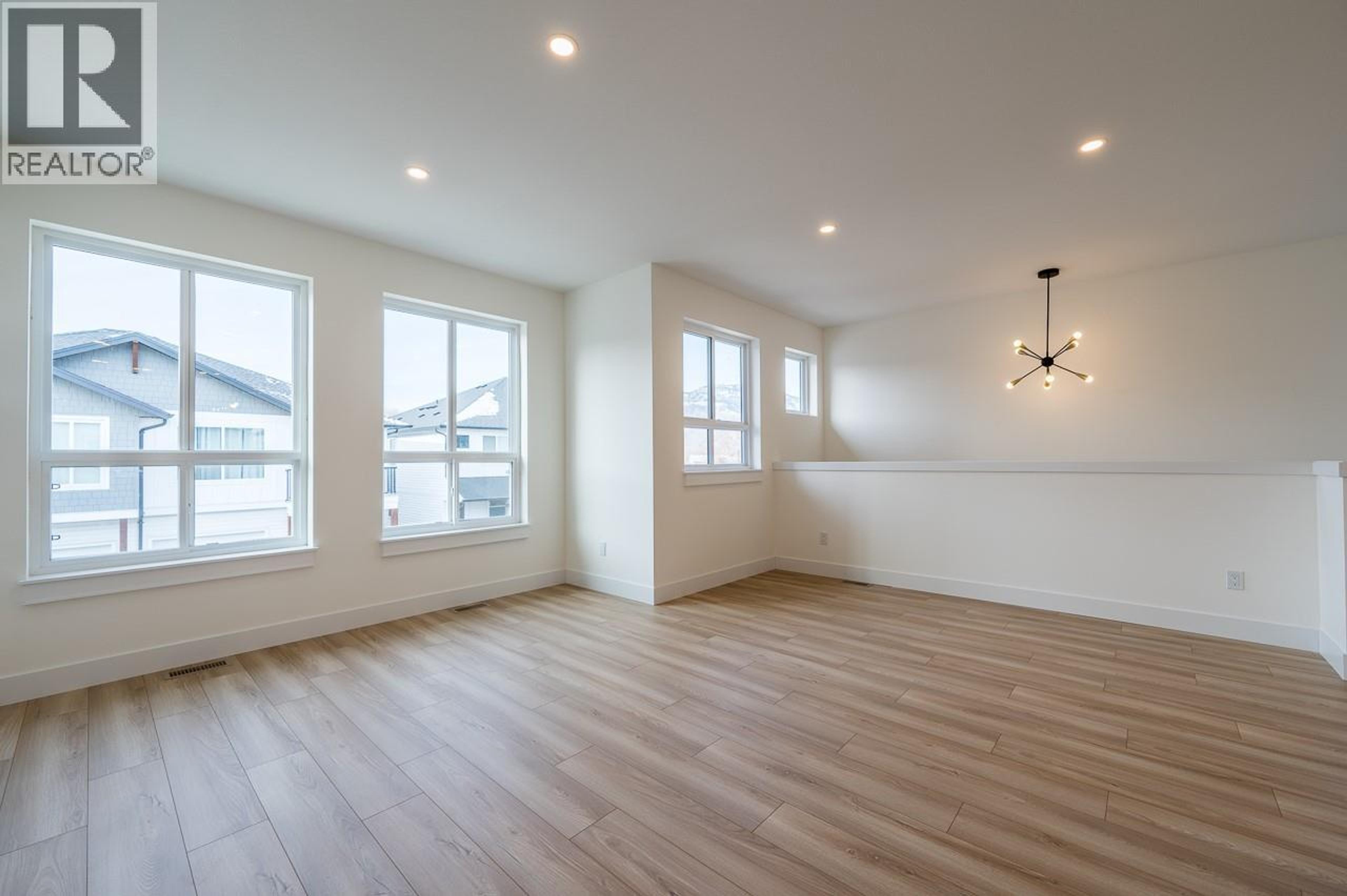 #111 2648 TRANQUILLE ROAD - 5