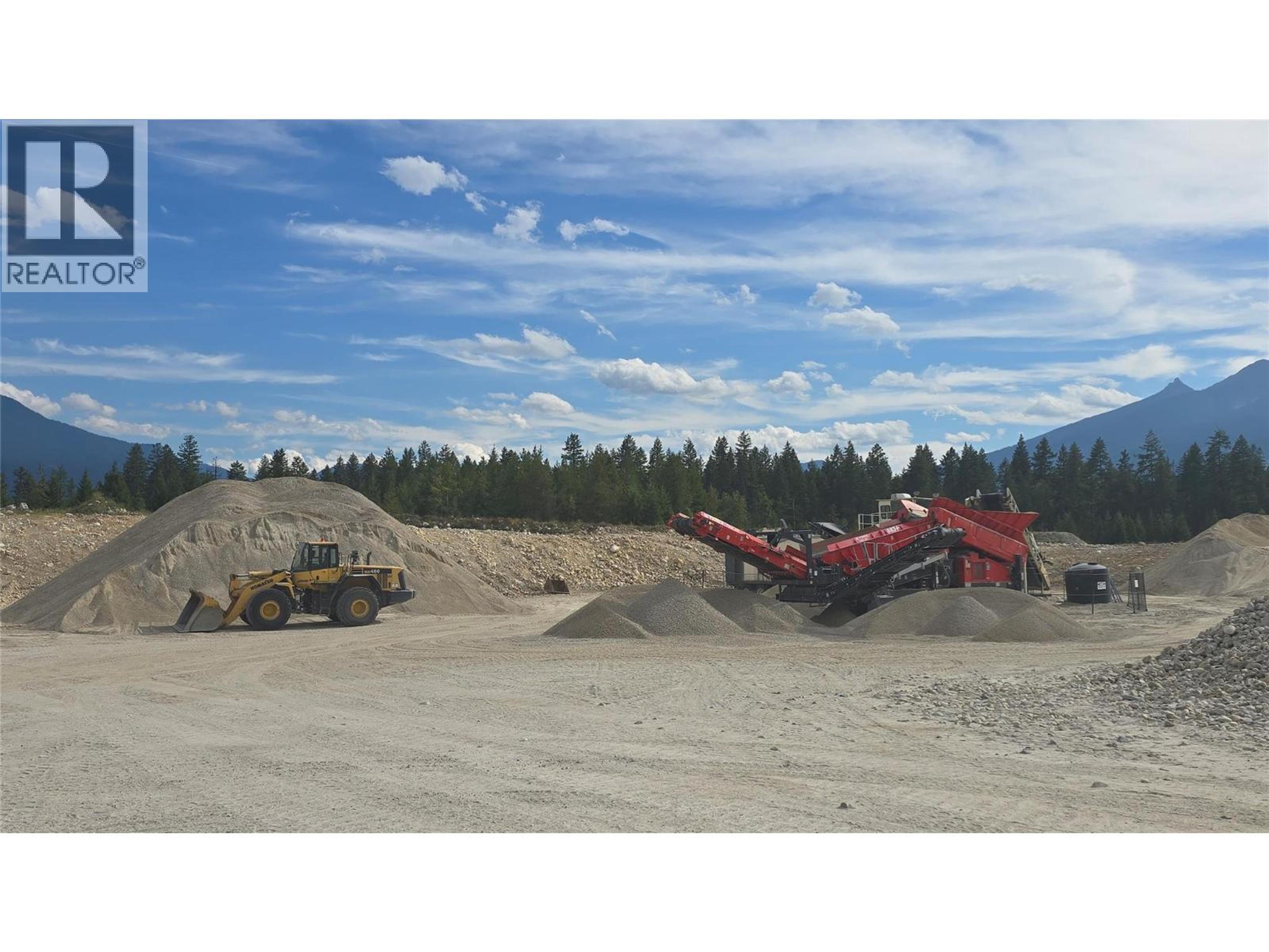 1500 HOT SPRINGS ROAD - 27