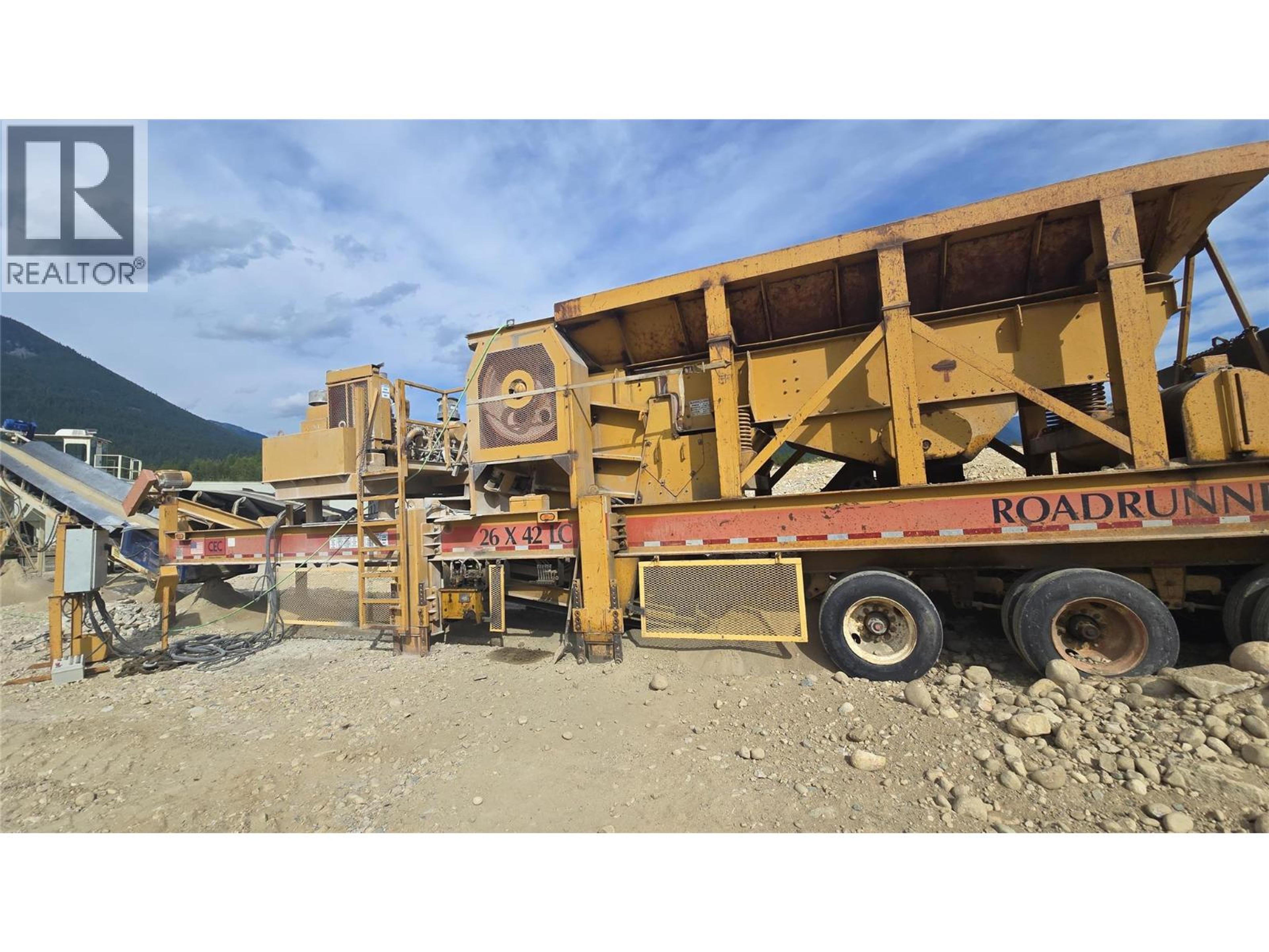 1500 HOT SPRINGS ROAD - 32