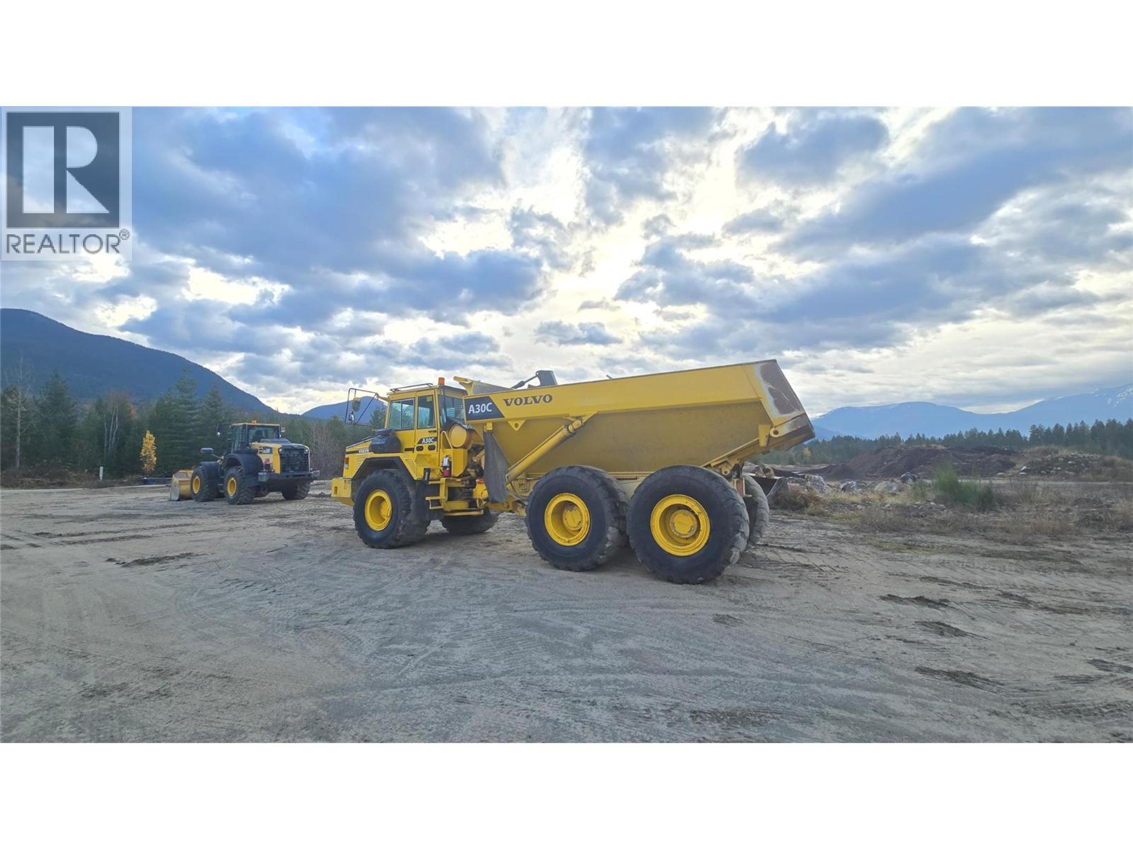 1500 HOT SPRINGS ROAD - 36