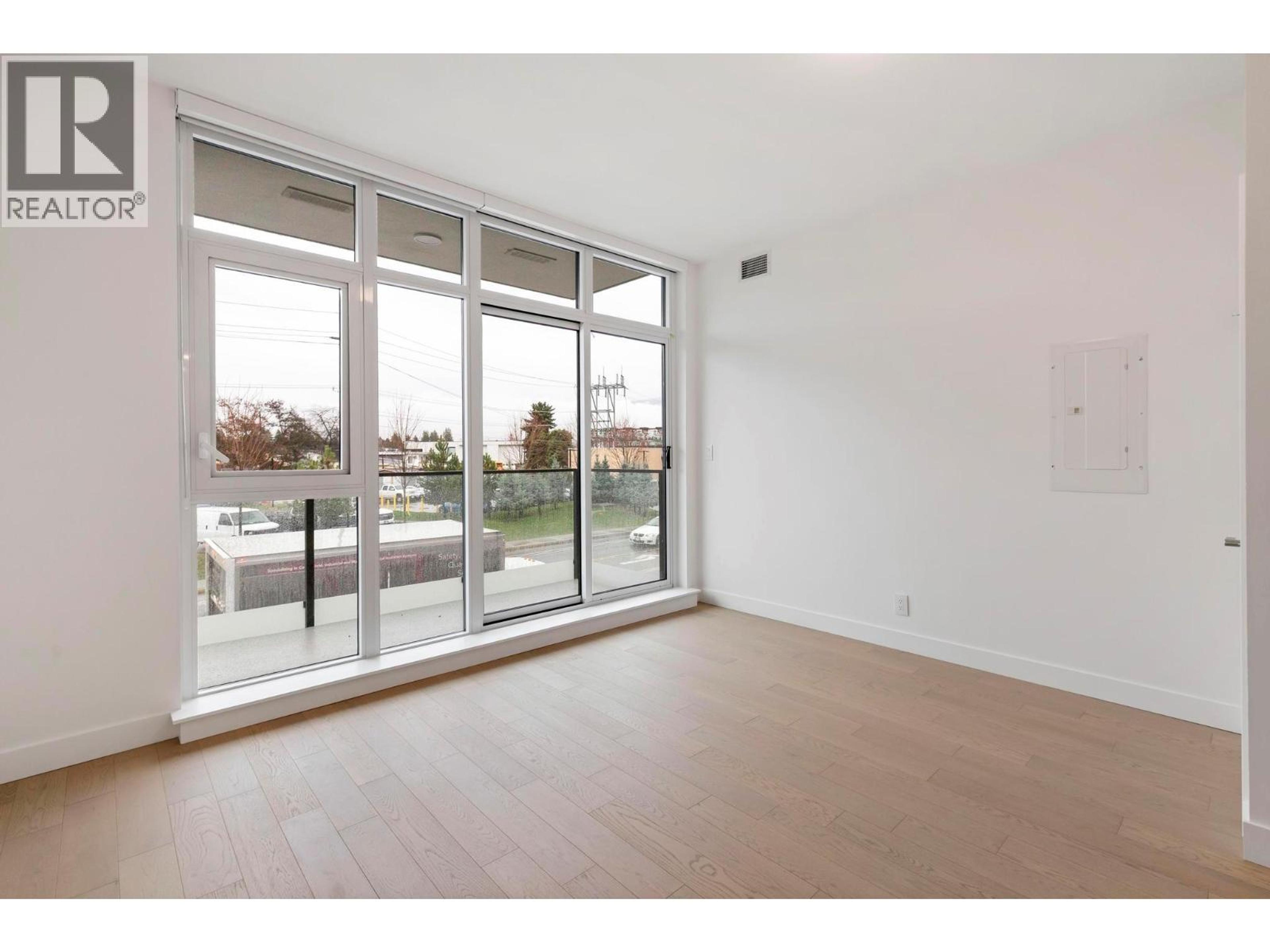 3352 RICHTER STREET - 25