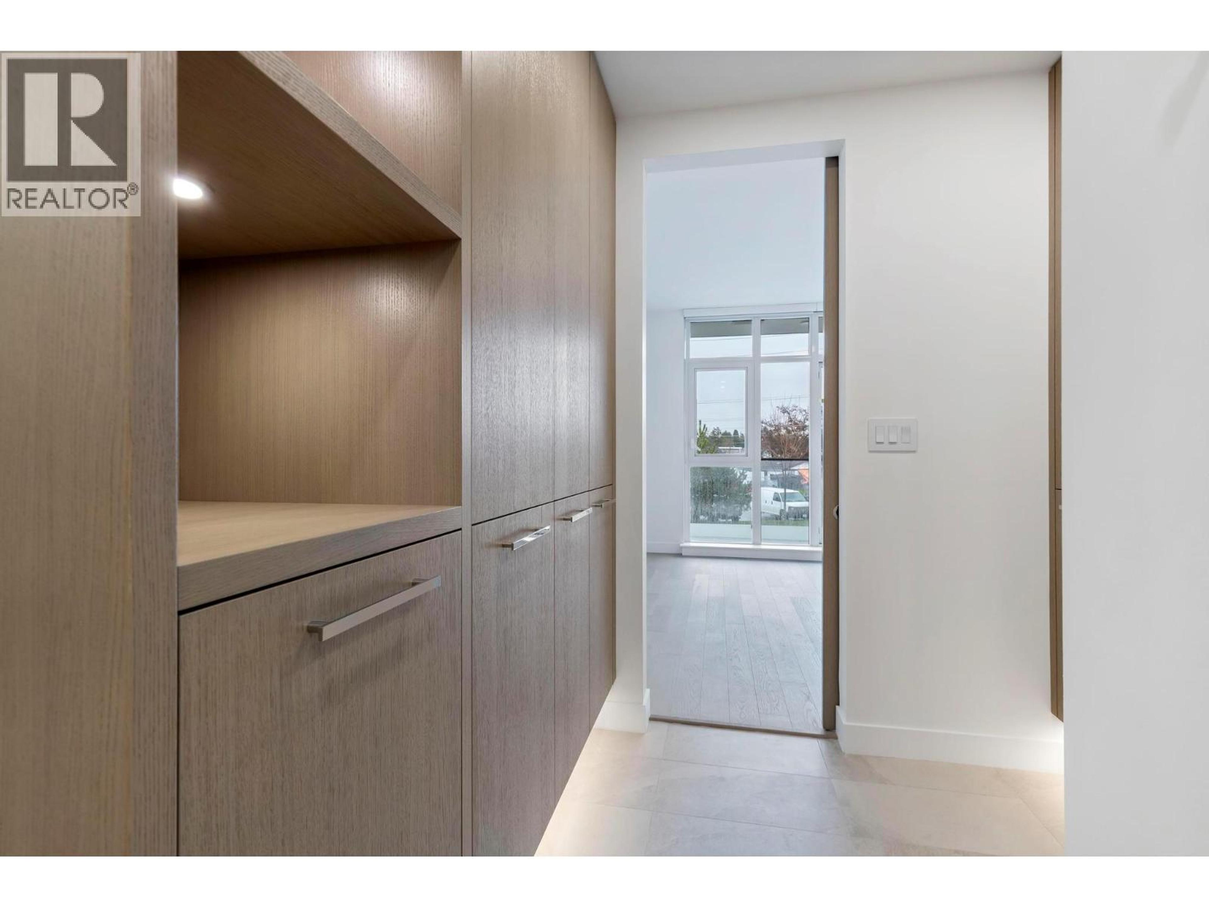 3352 RICHTER STREET - 31