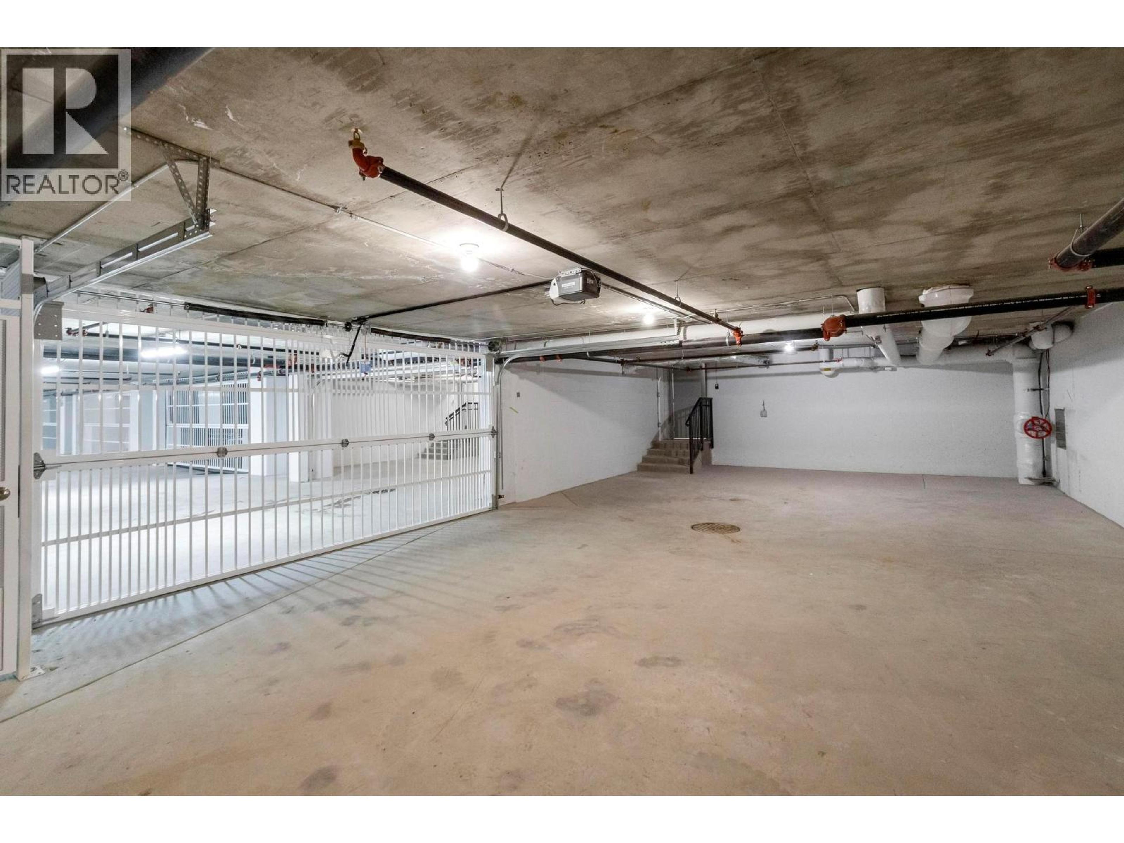 3352 RICHTER STREET - 43