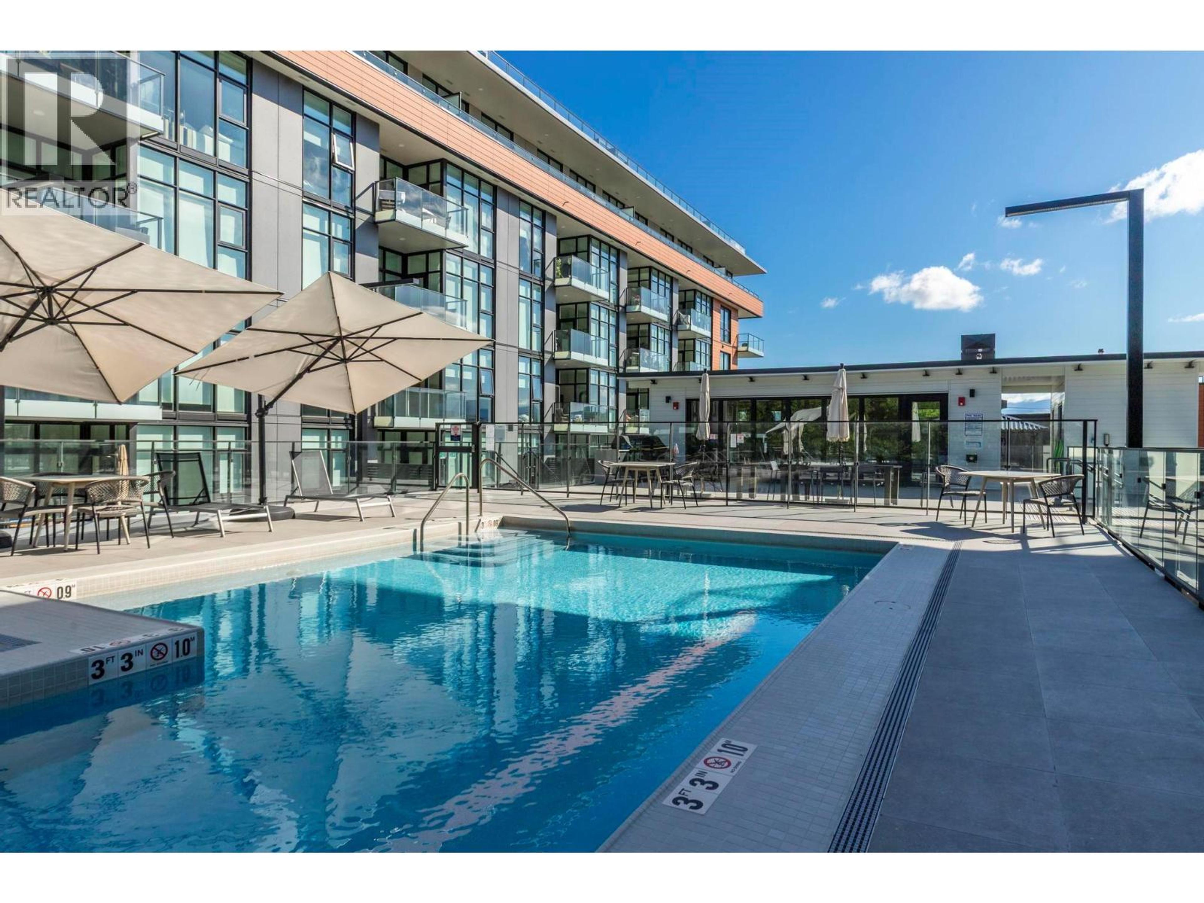 3352 RICHTER STREET - 47