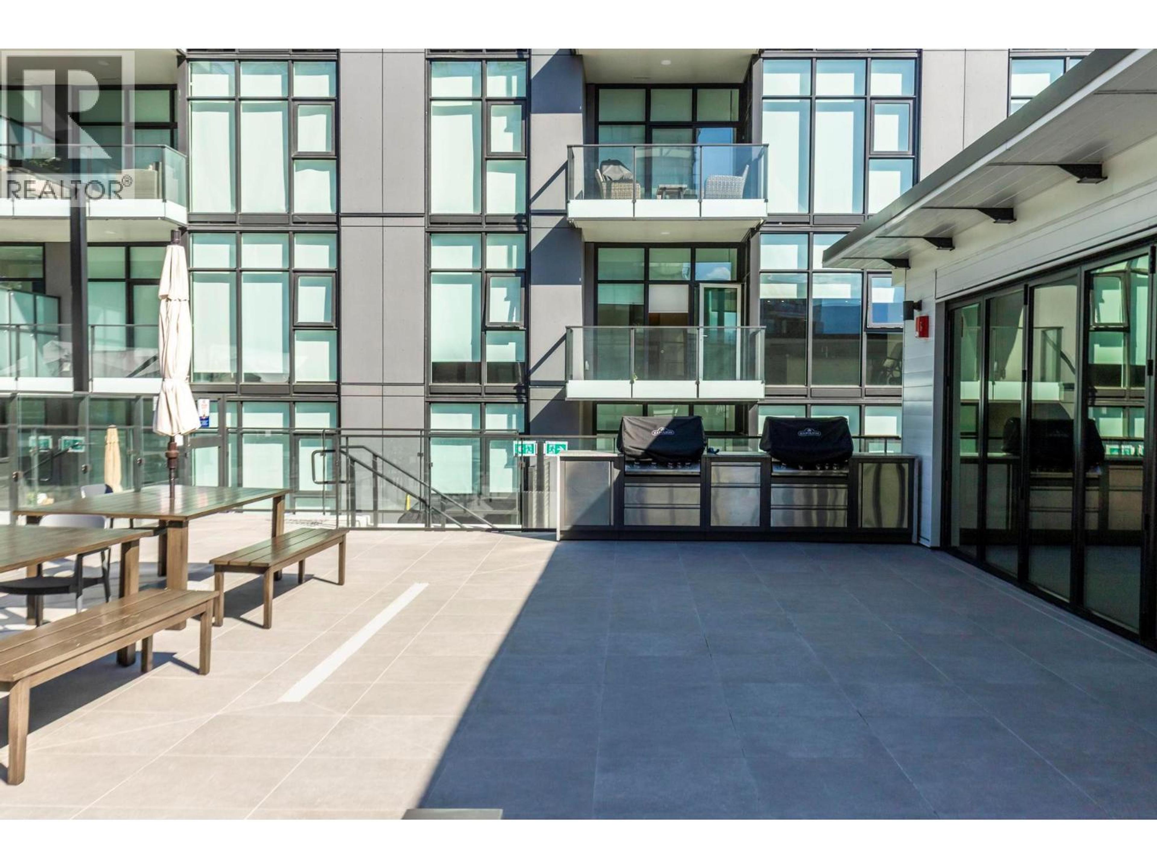 3352 RICHTER STREET - 52