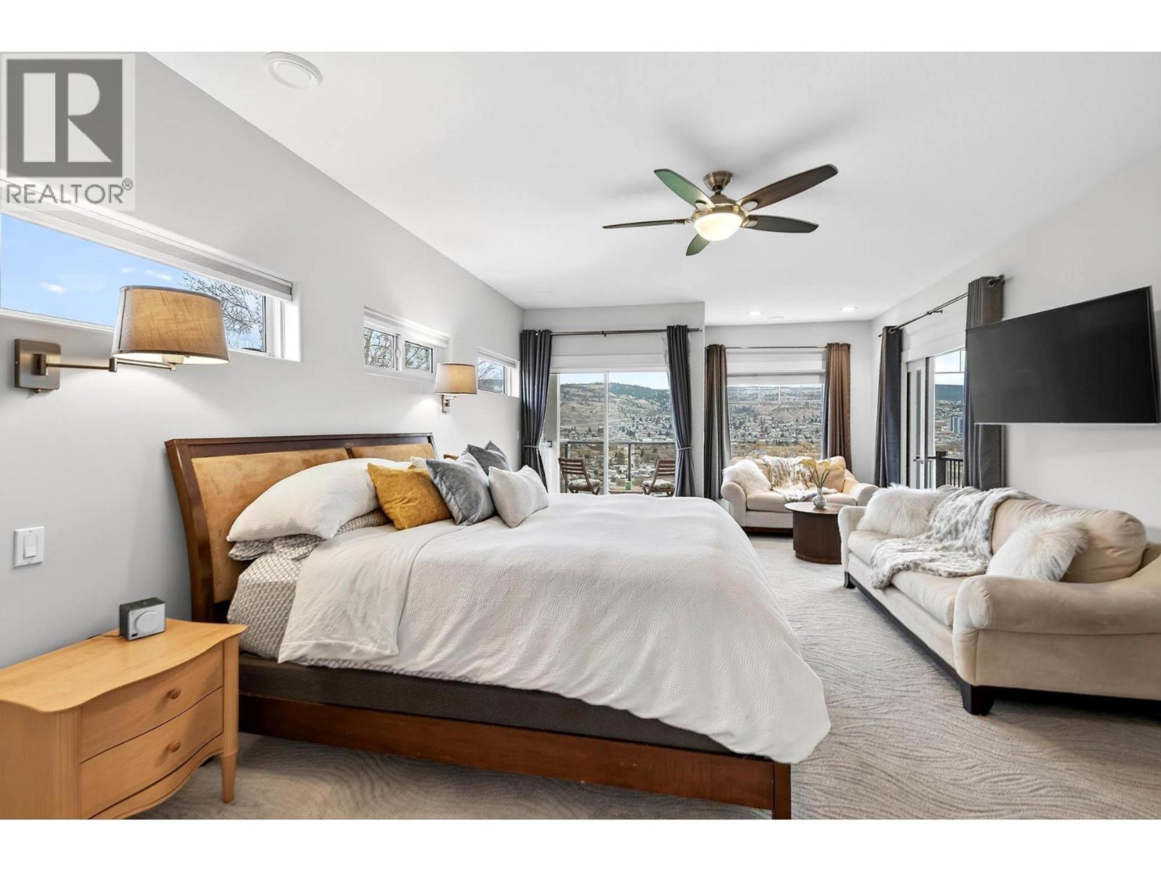 302 MARIPOSA COURT - 11