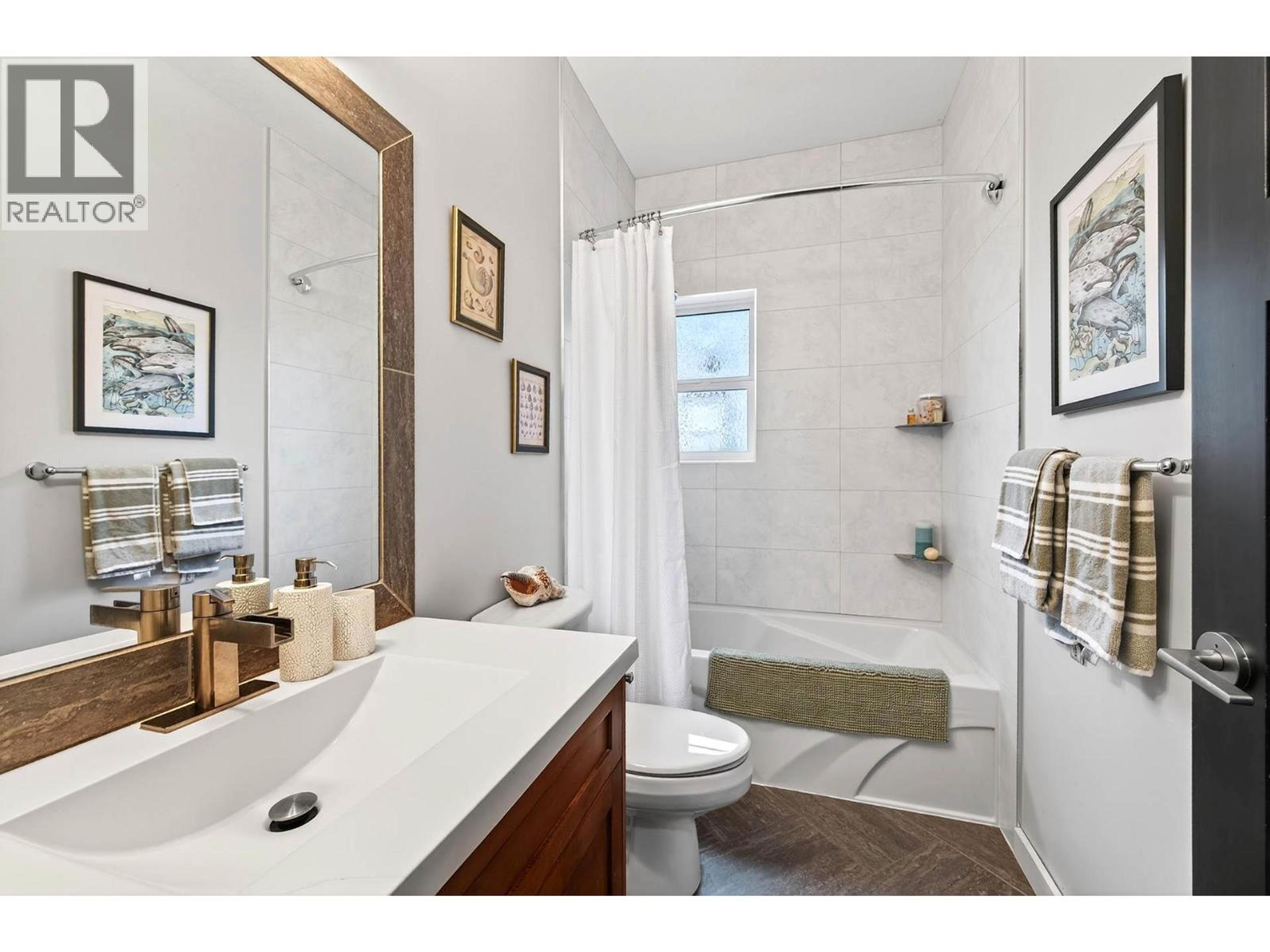 302 MARIPOSA COURT - 24