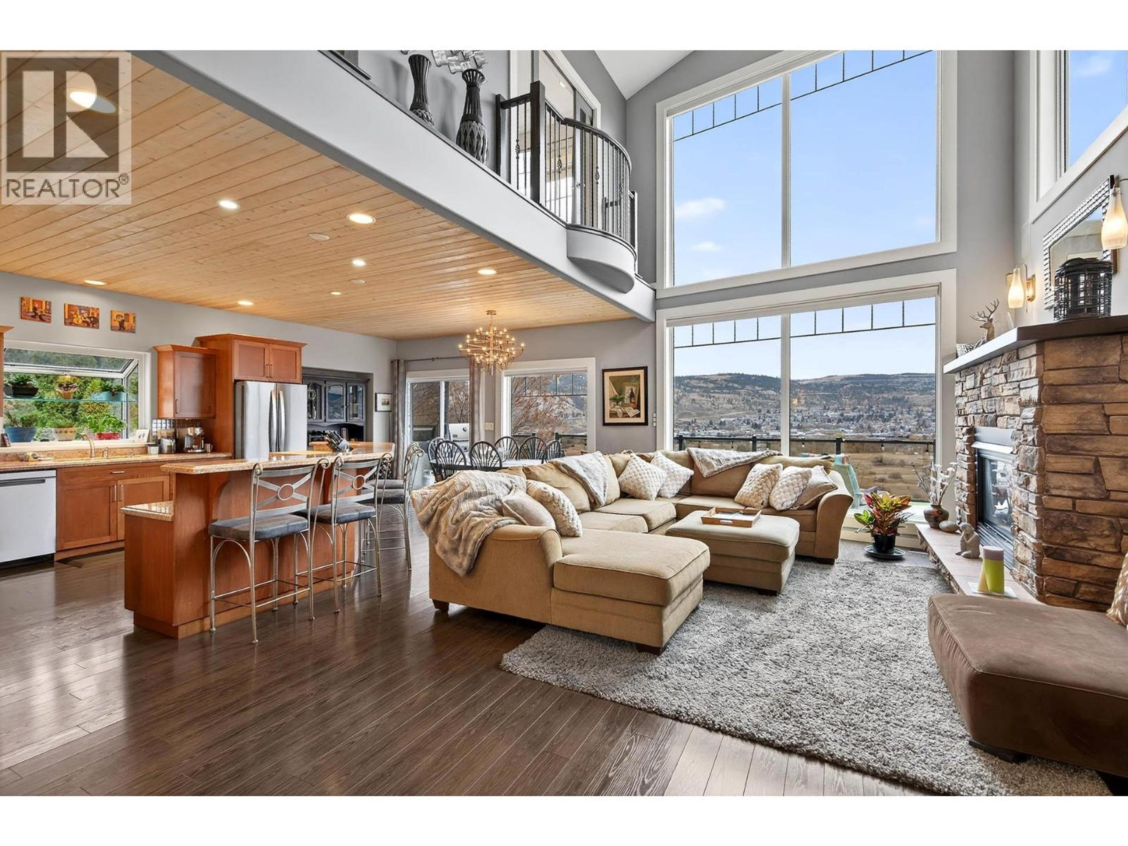 302 MARIPOSA COURT - 9