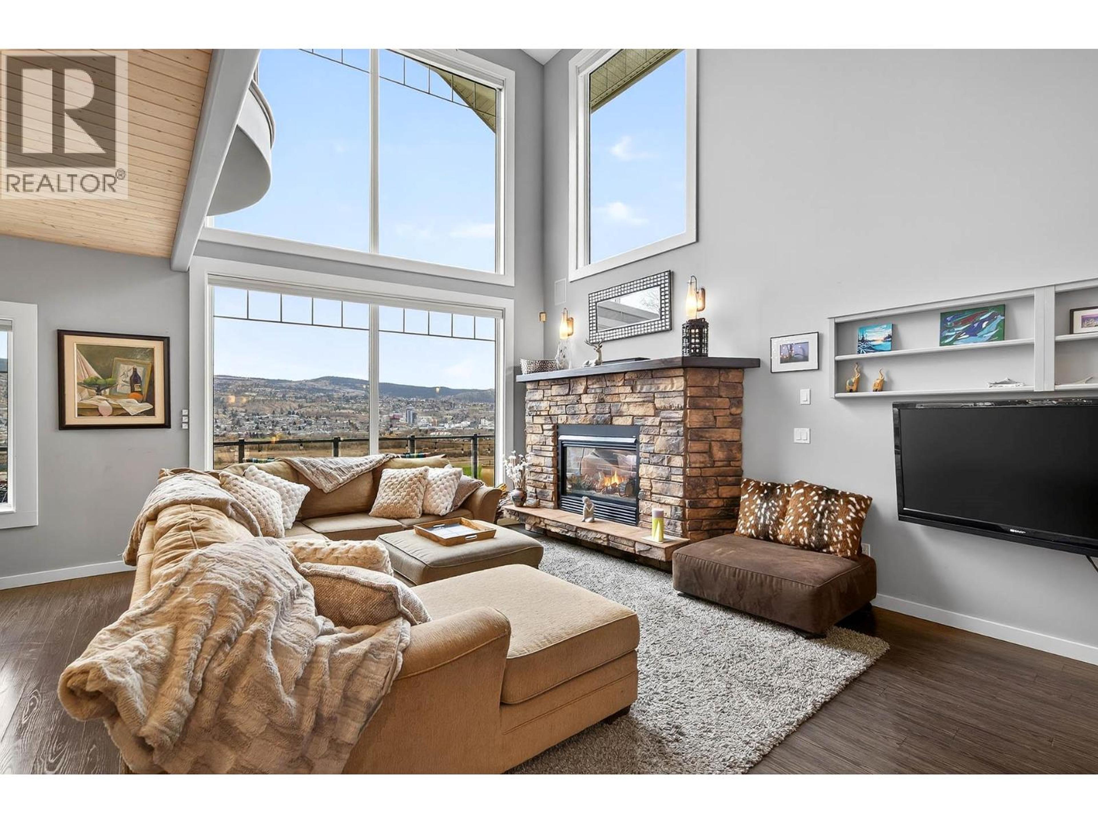 302 MARIPOSA COURT - 5