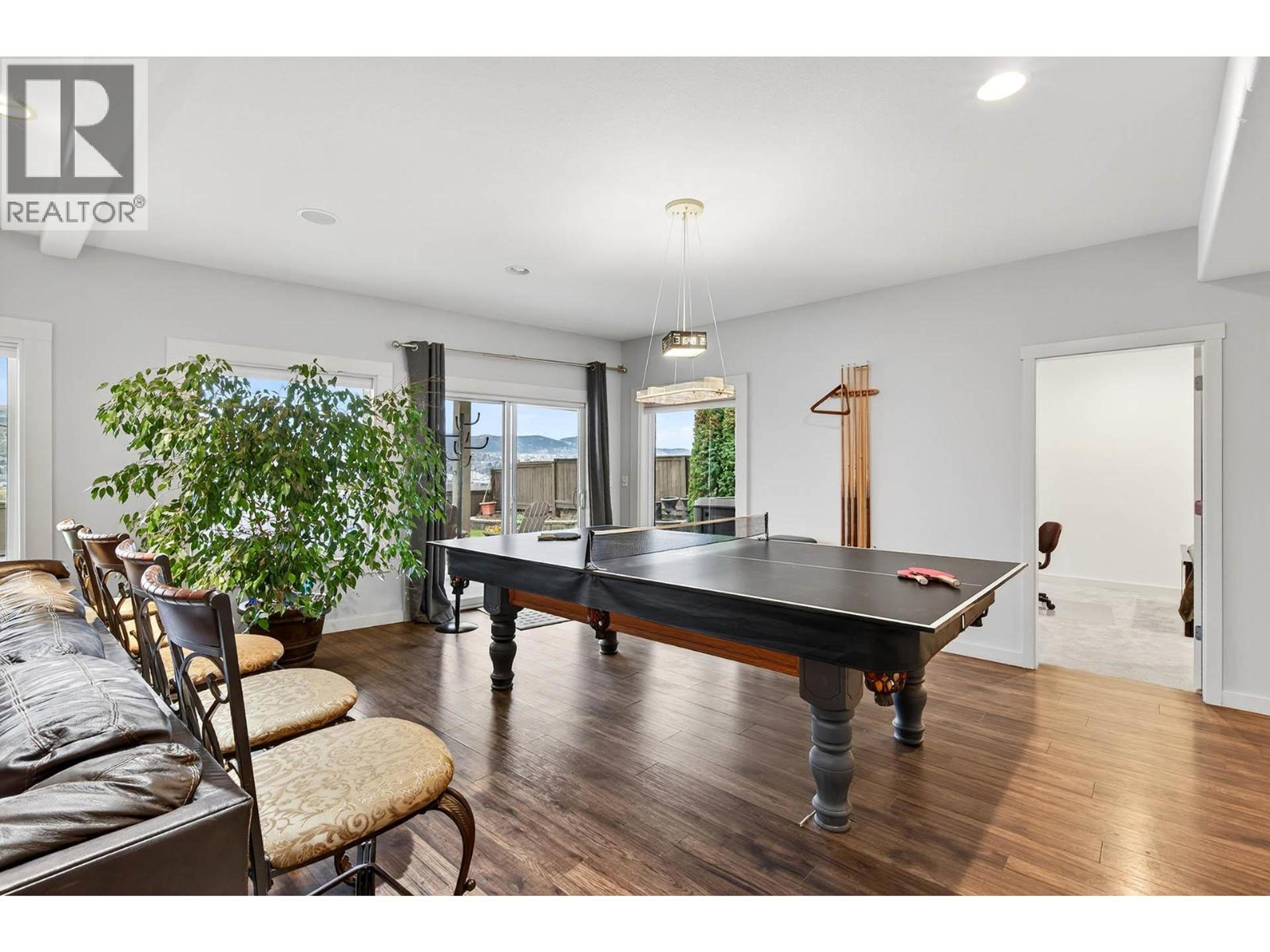 302 MARIPOSA COURT - 44