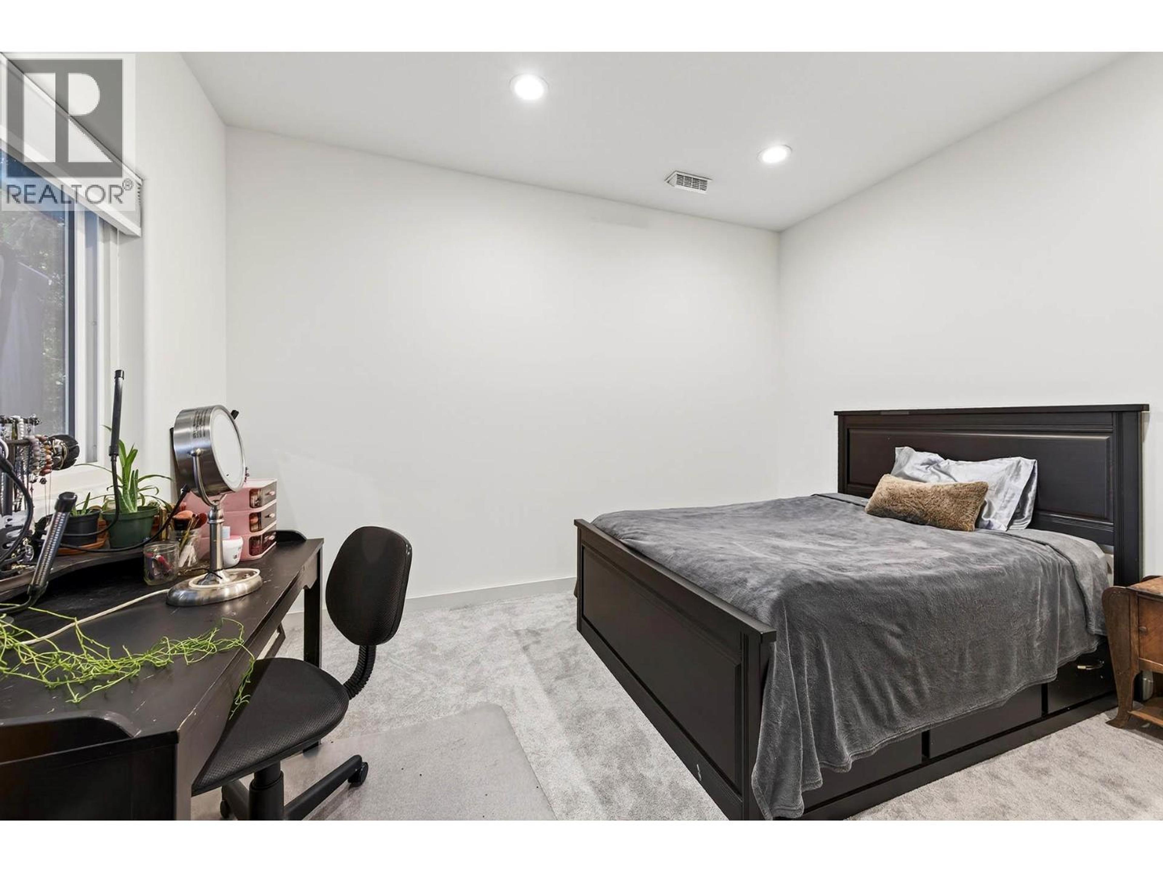 302 MARIPOSA COURT - 37