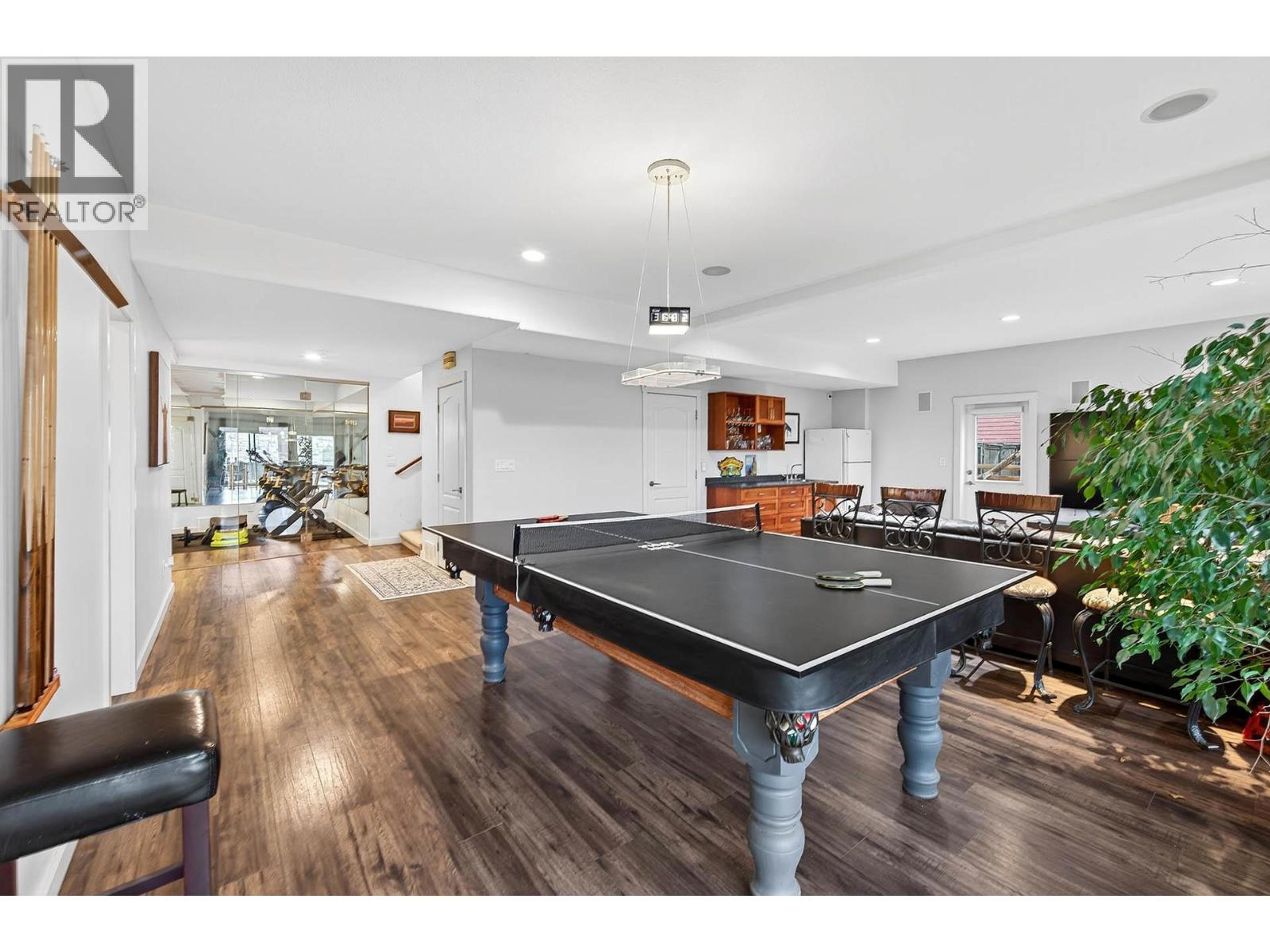 302 MARIPOSA COURT - 43