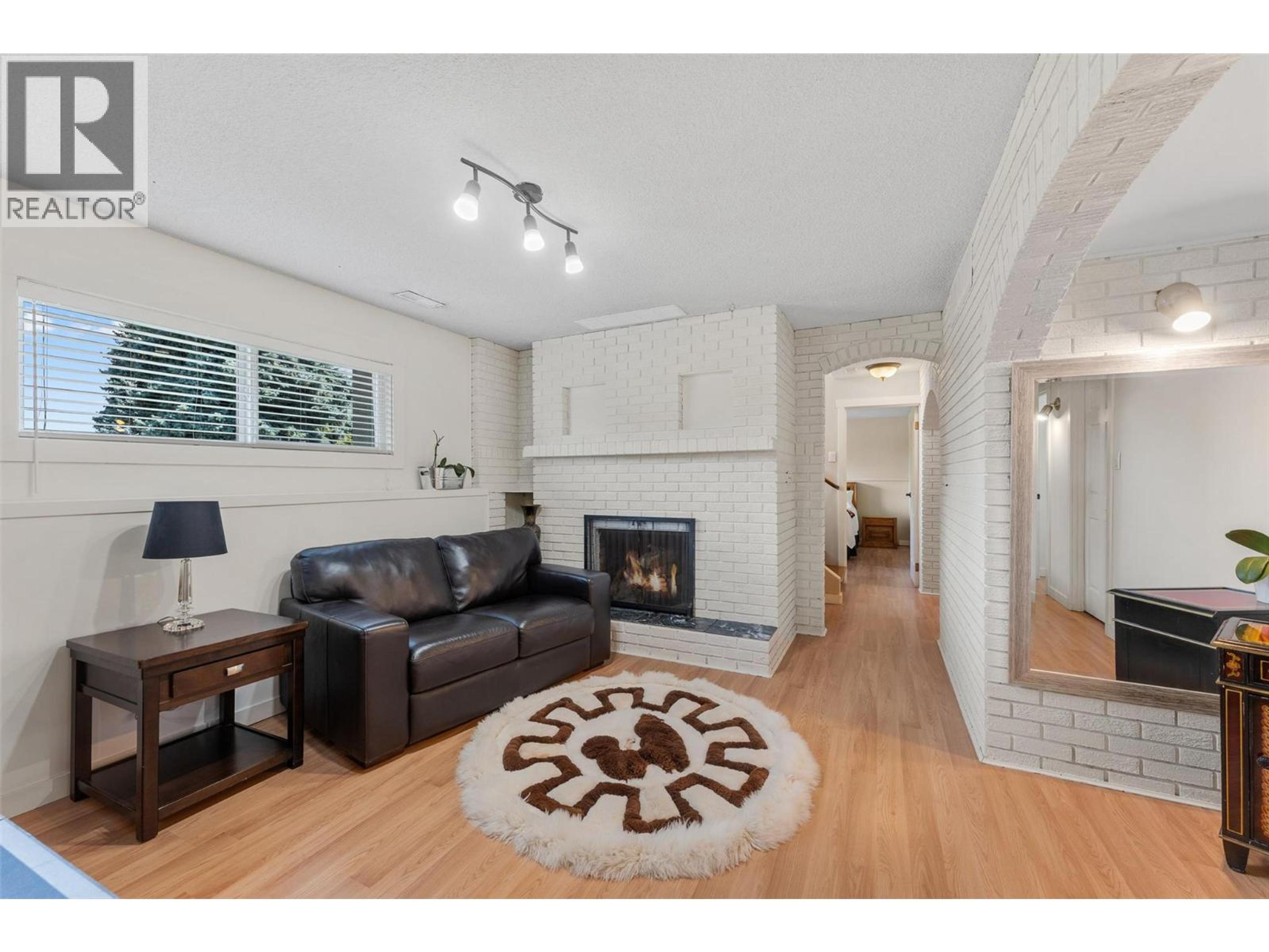 2710 GUIDI ROAD - 46