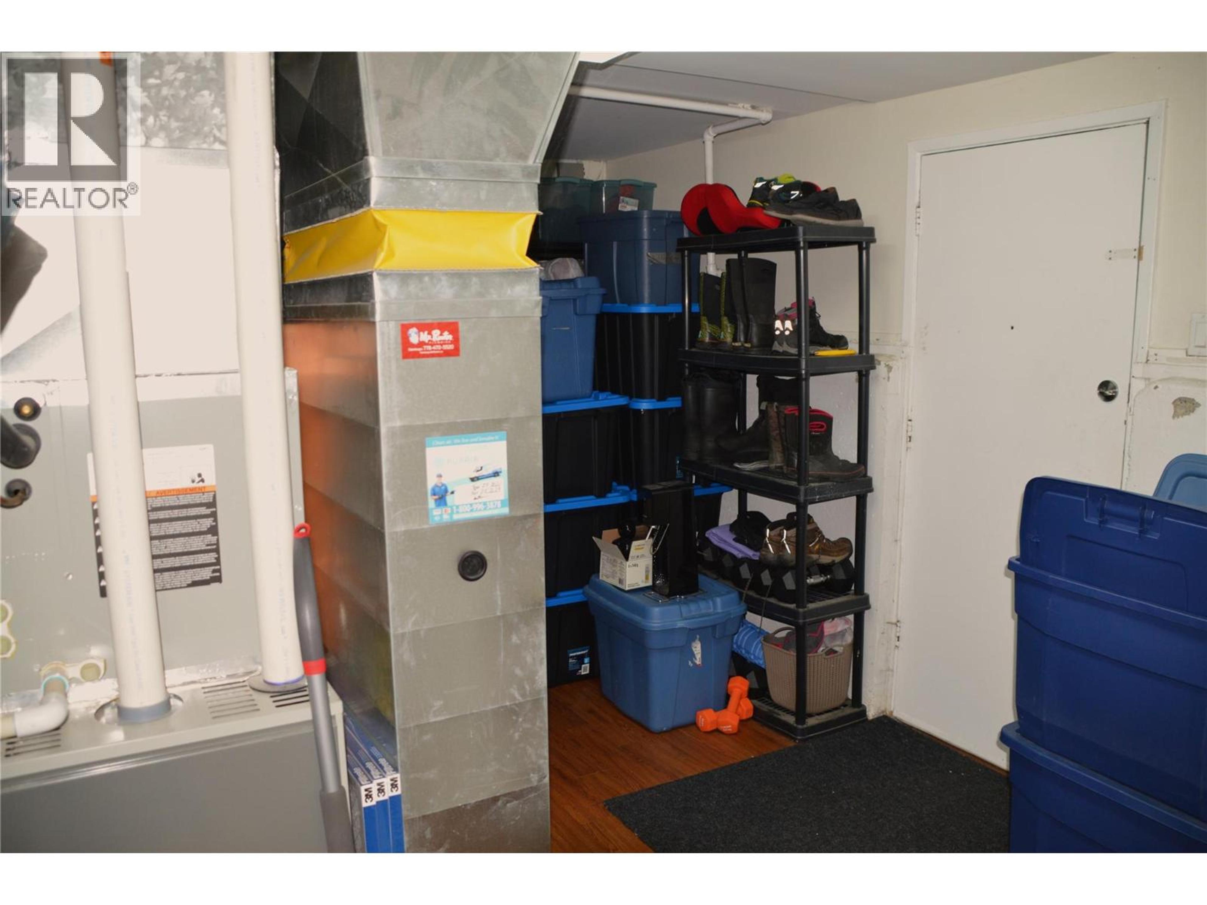 609 REGINA AVENUE - 30