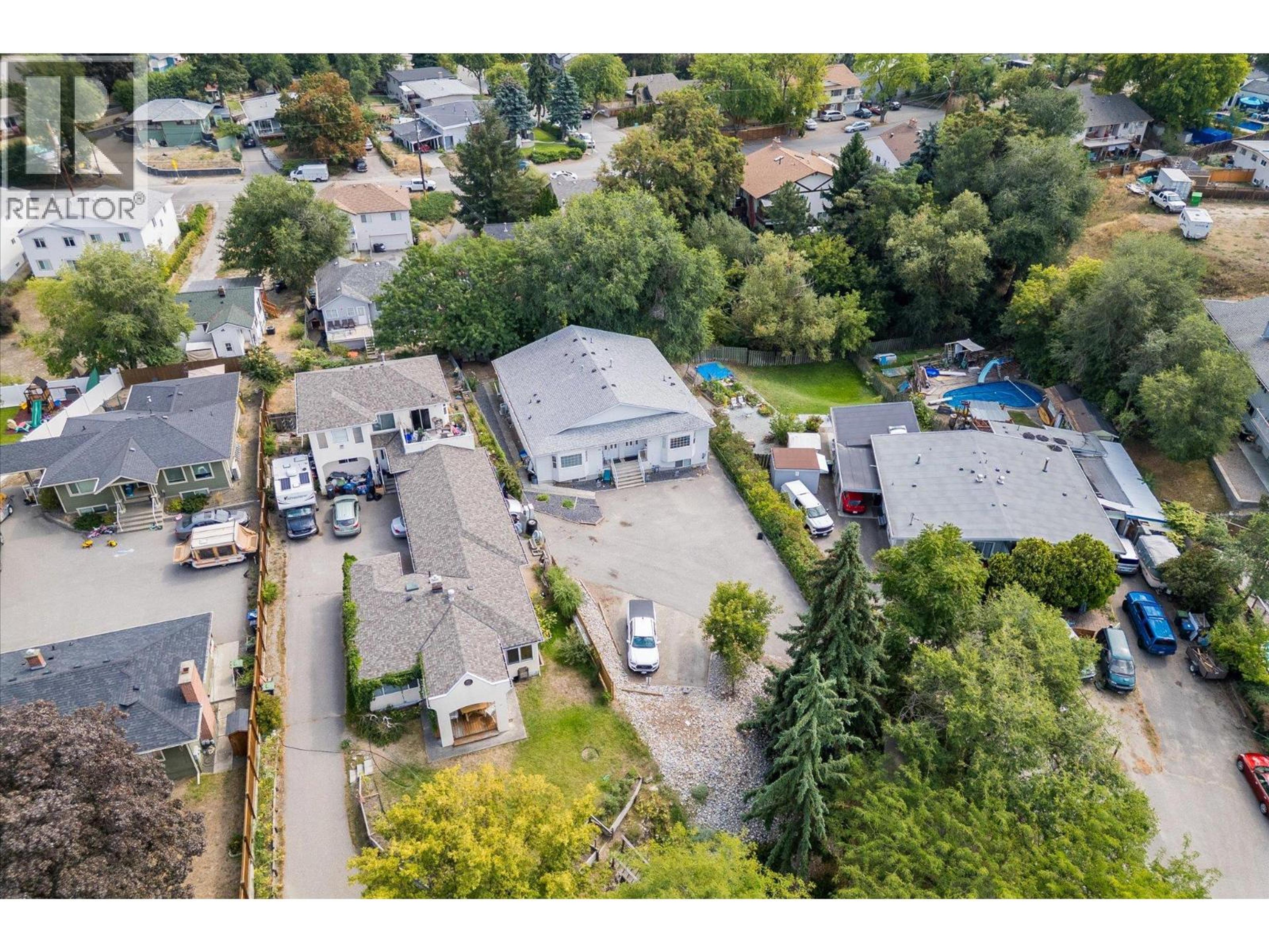 1375 Orchard Drive, Kelowna - Exteriors - Full Complex View, Drone/Aerial View - Photo 16