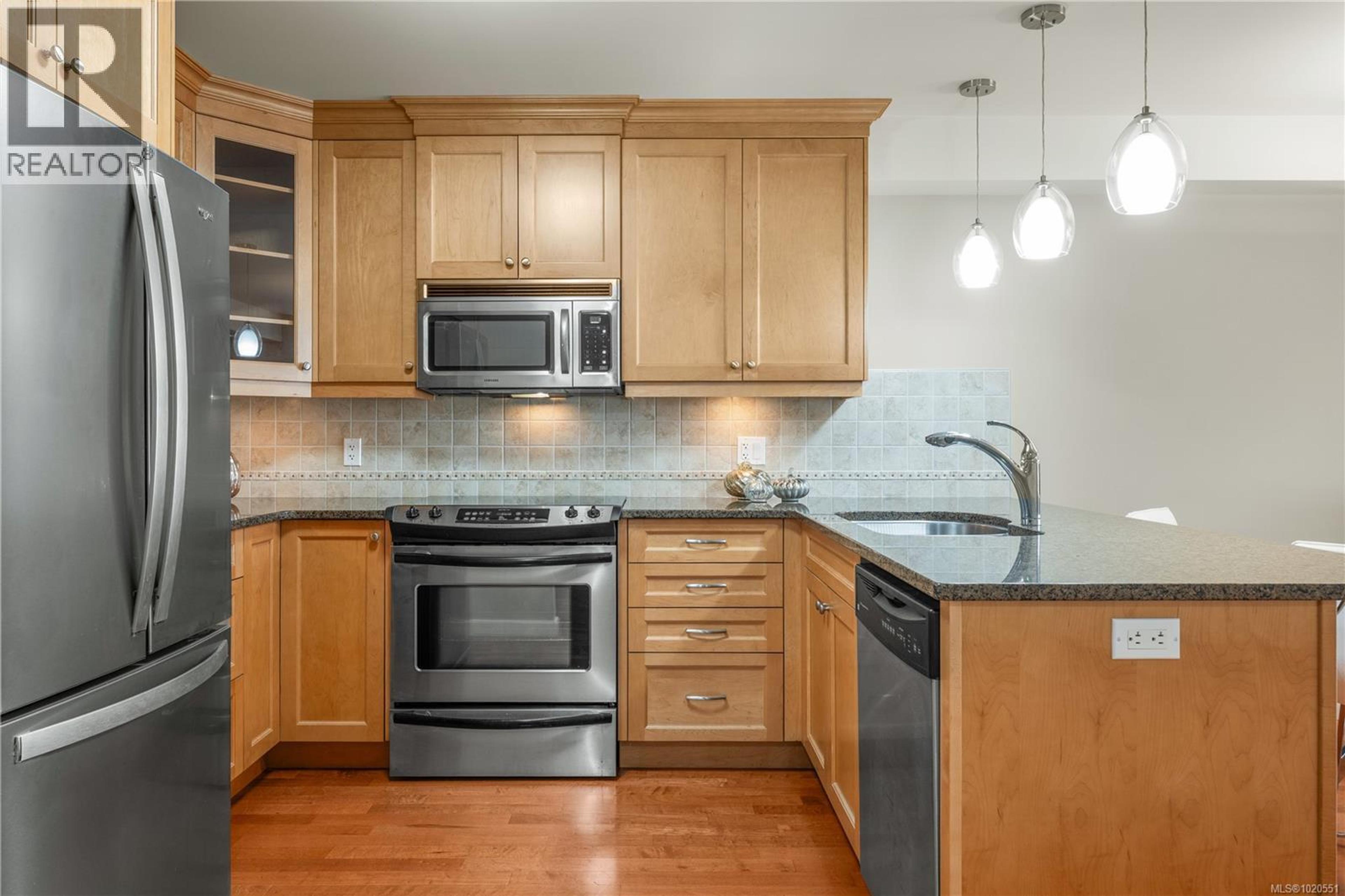 #212 6728 DICKINSON RD - 15