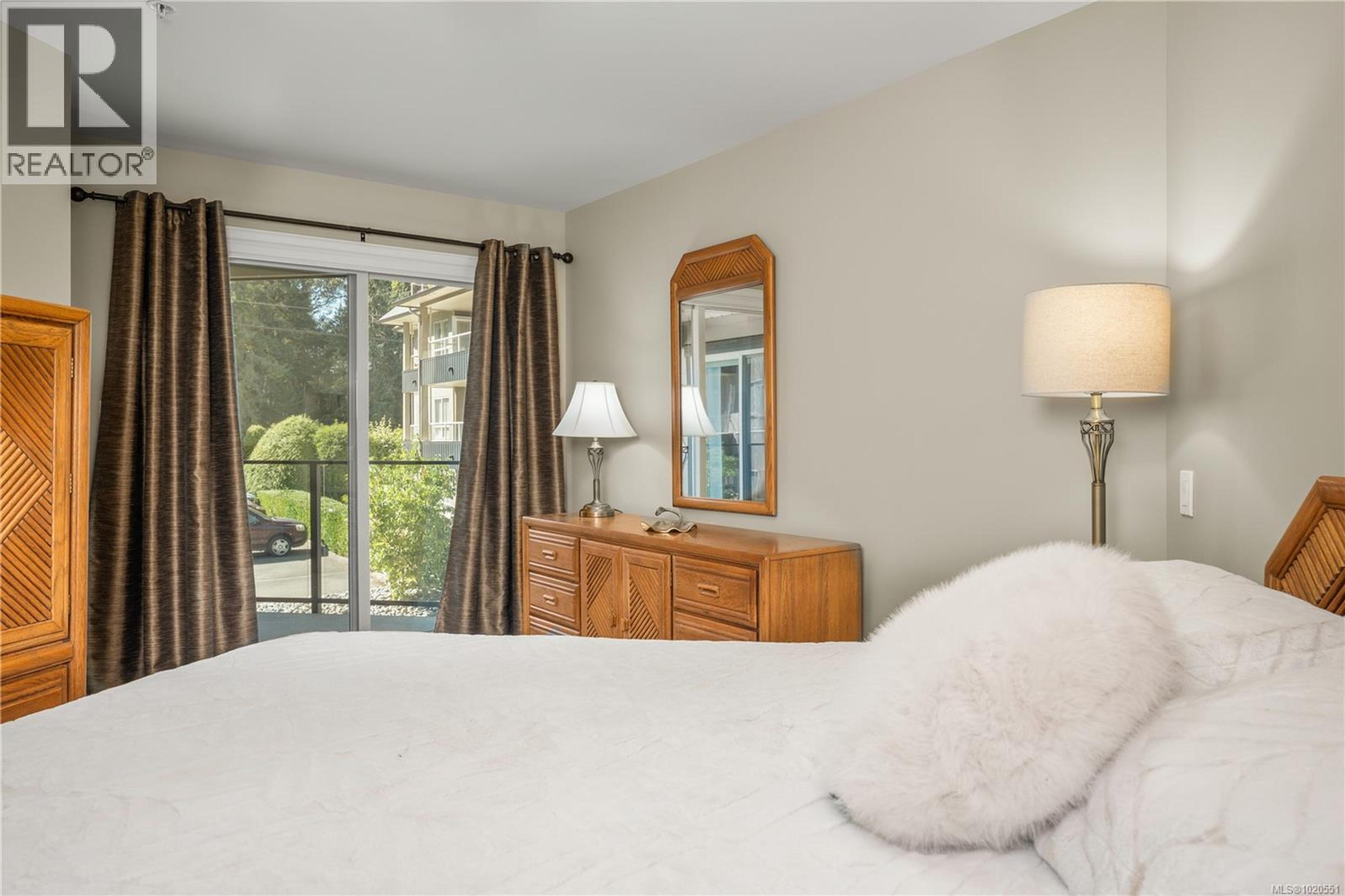 #212 6728 DICKINSON RD - 24