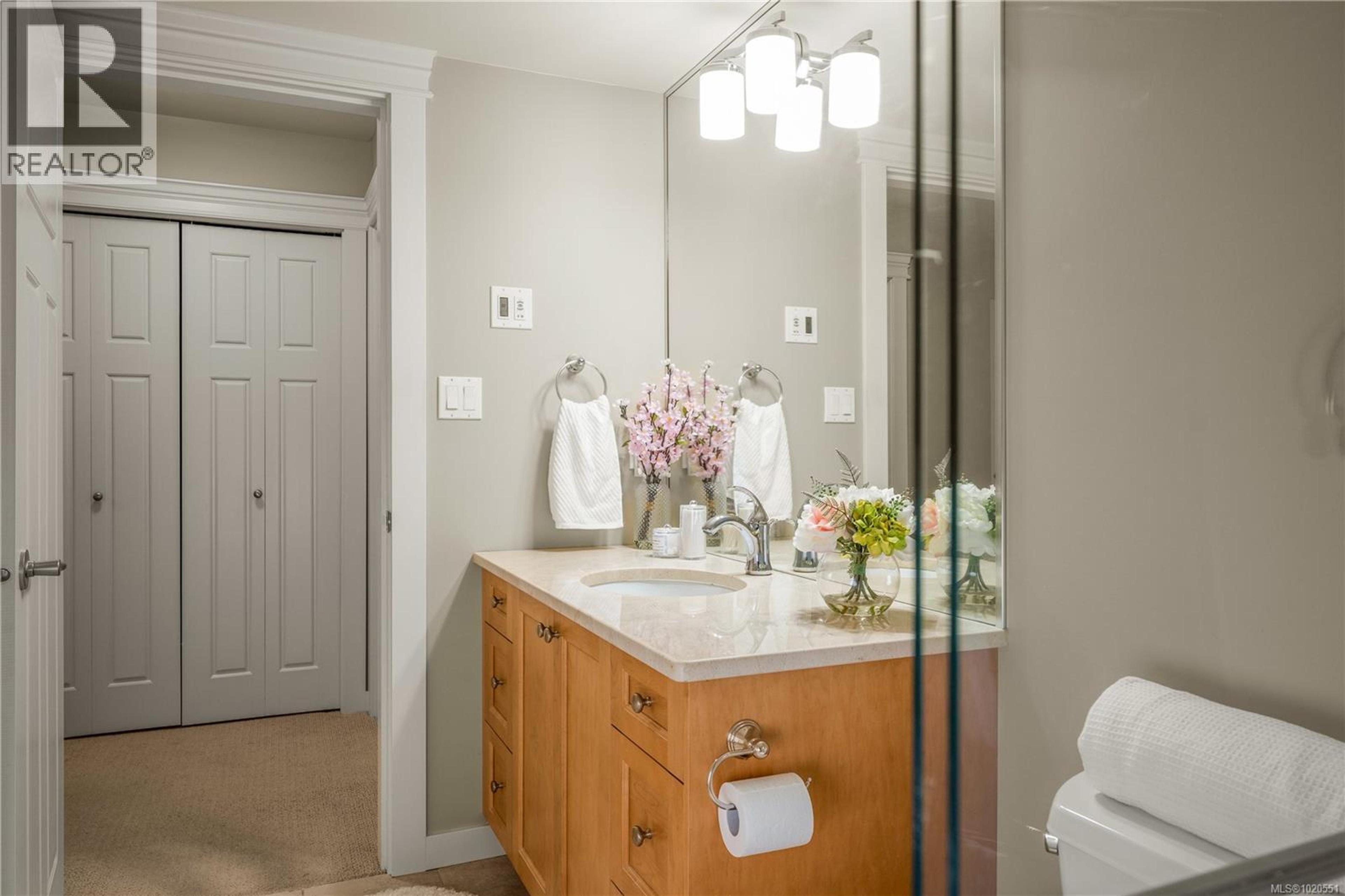 #212 6728 DICKINSON RD - 26