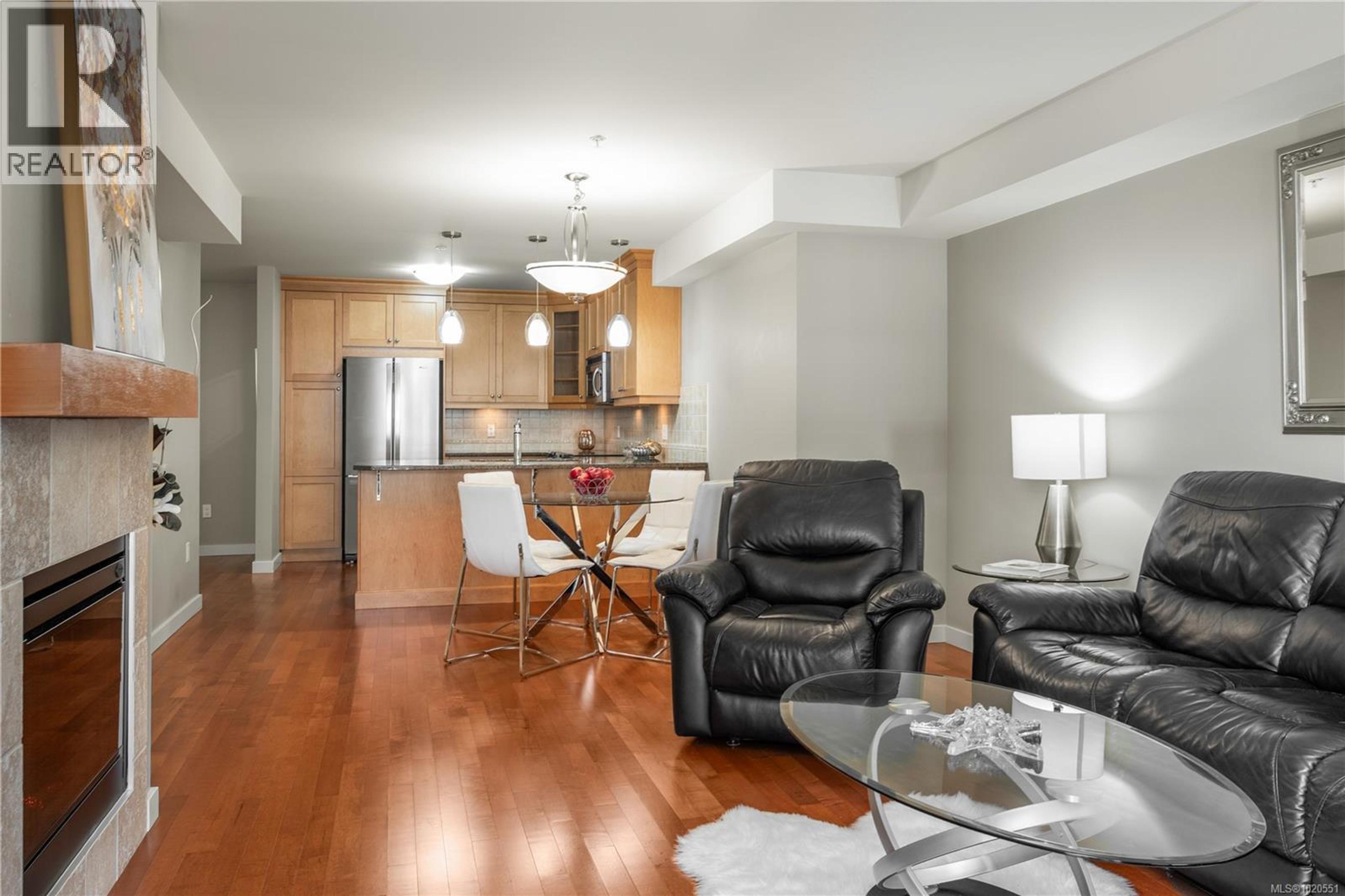 #212 6728 DICKINSON RD - 6