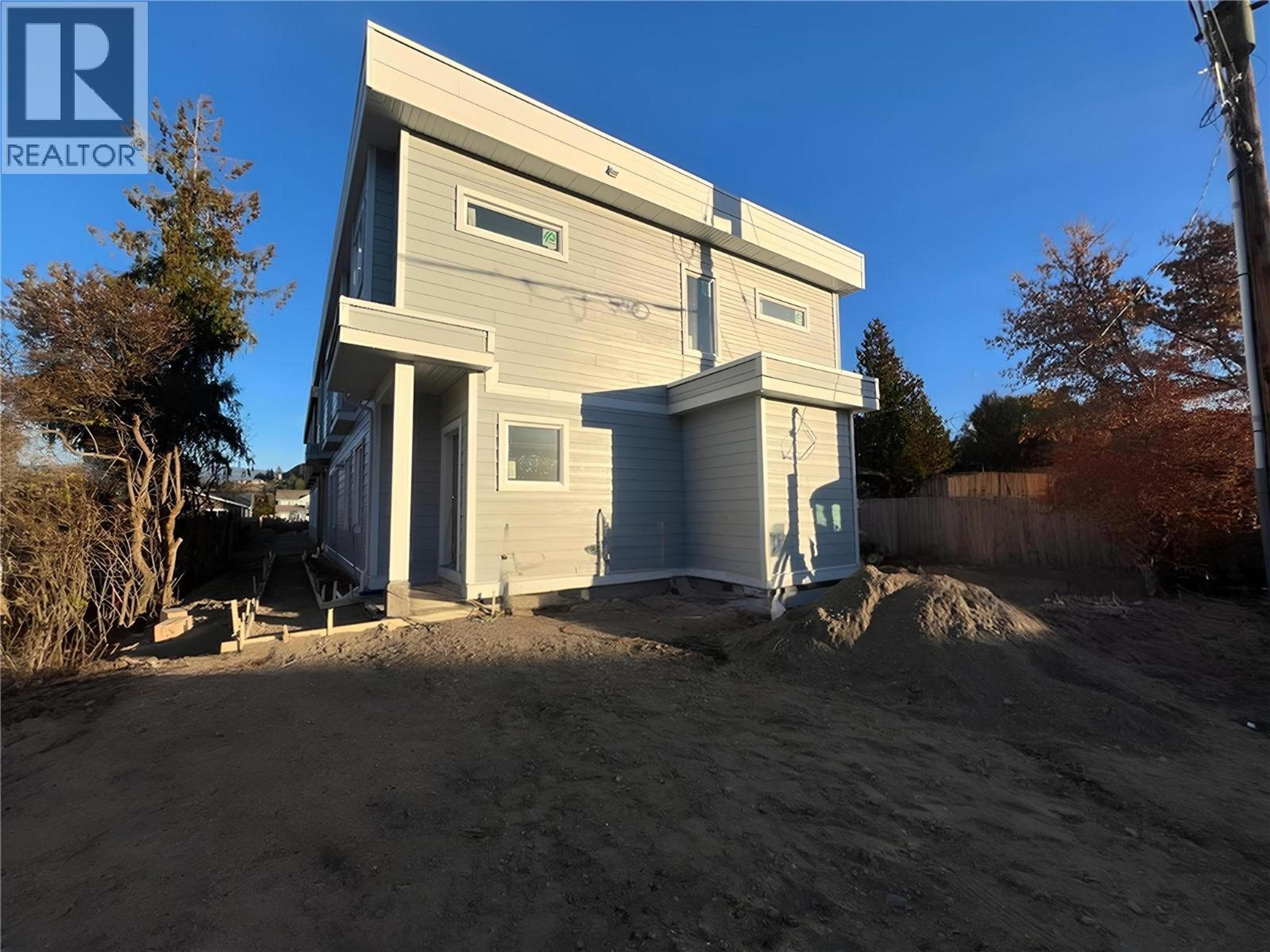 11815 Grant Avenue, Summerland - Exteriors - Photo 1