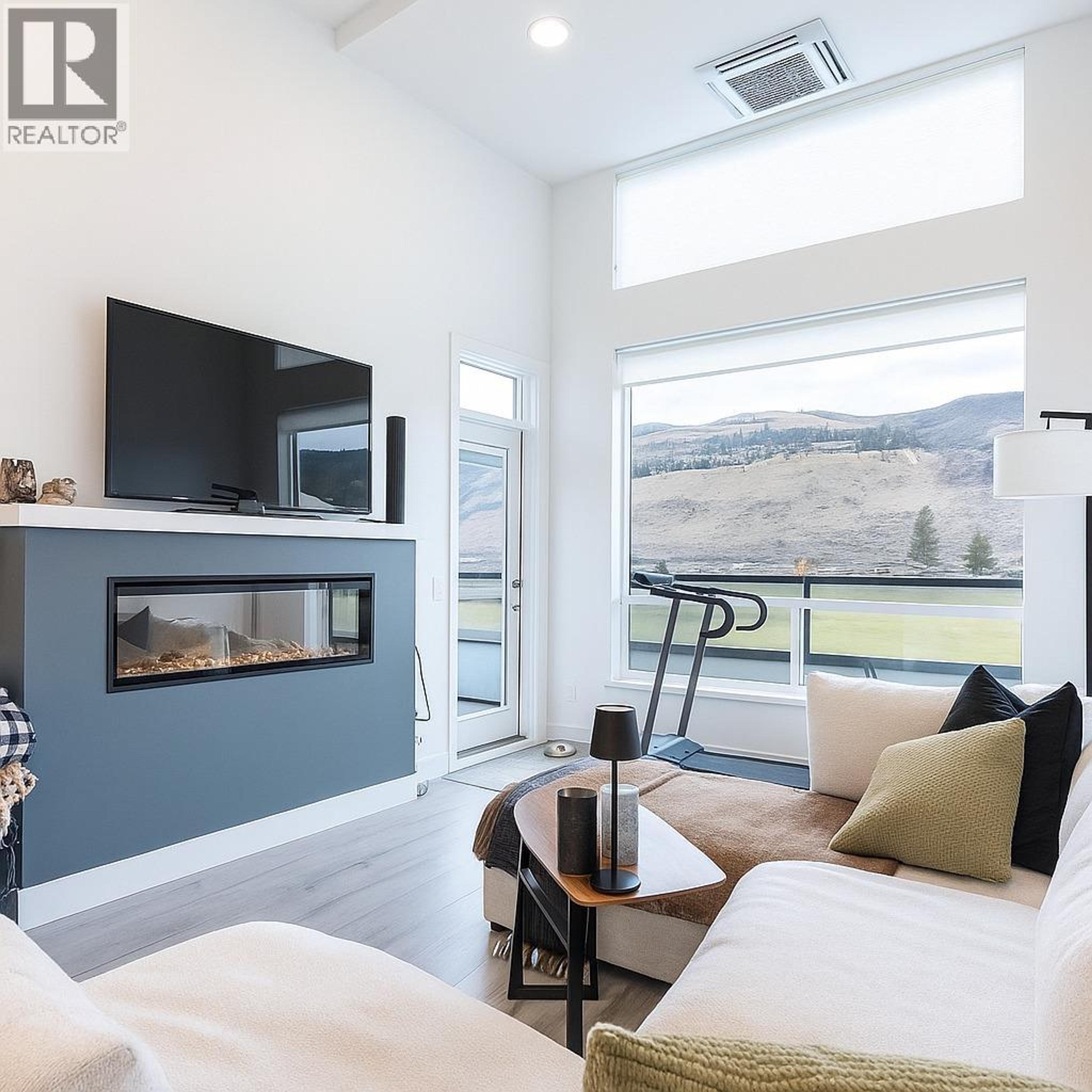 #405 651 DUNES DRIVE - 13