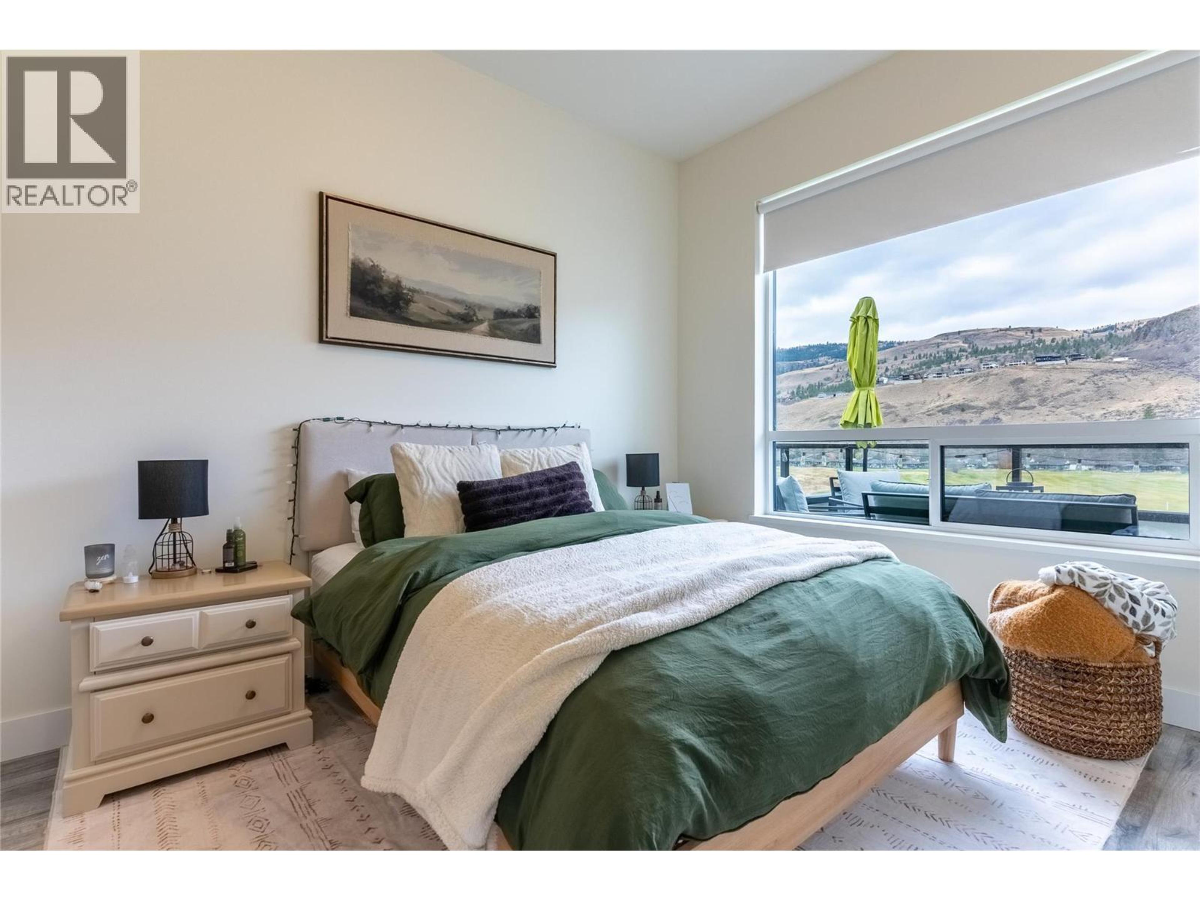 #405 651 DUNES DRIVE - 18