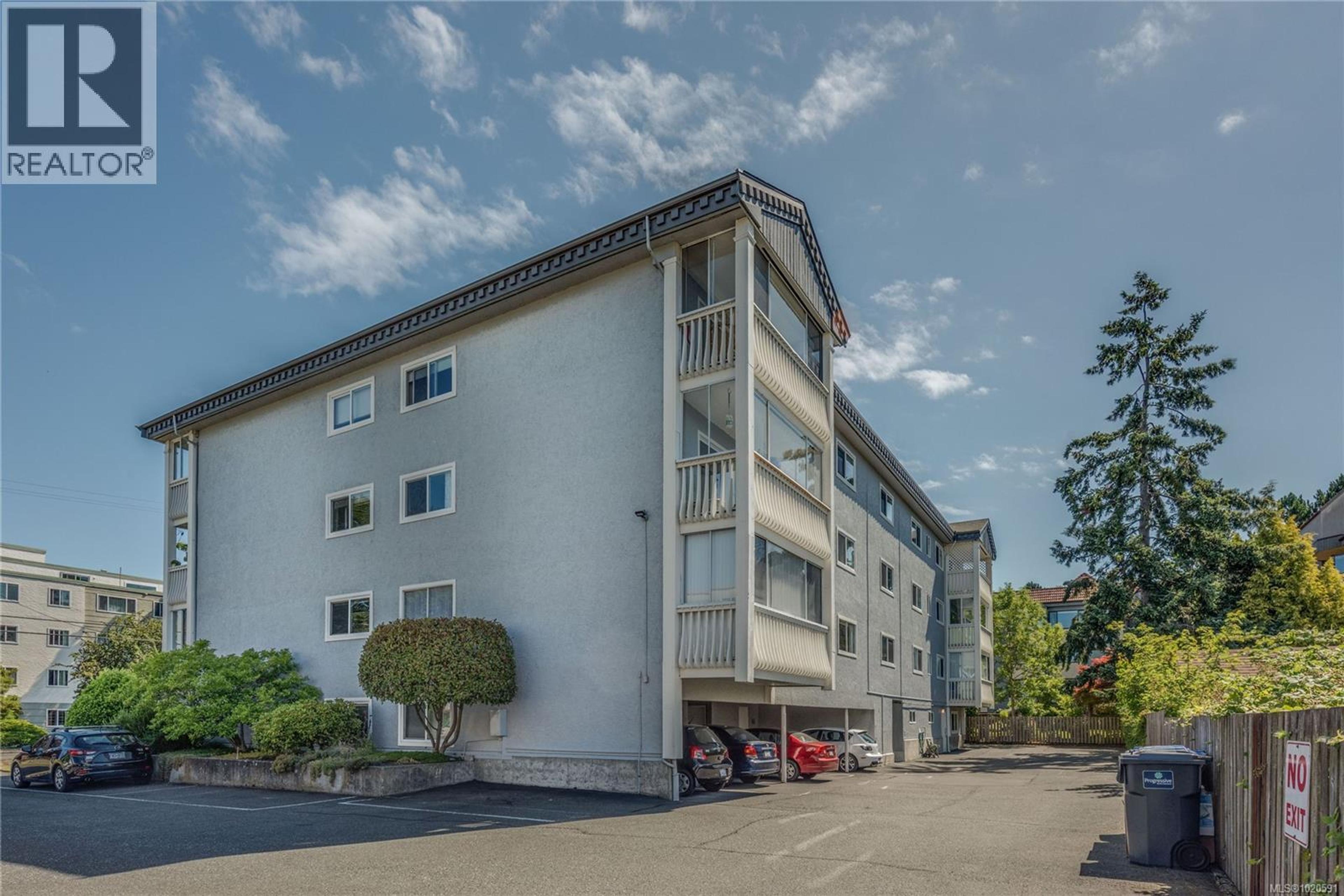 1115 Rockland Ave, Victoria - Exteriors - Photo 7