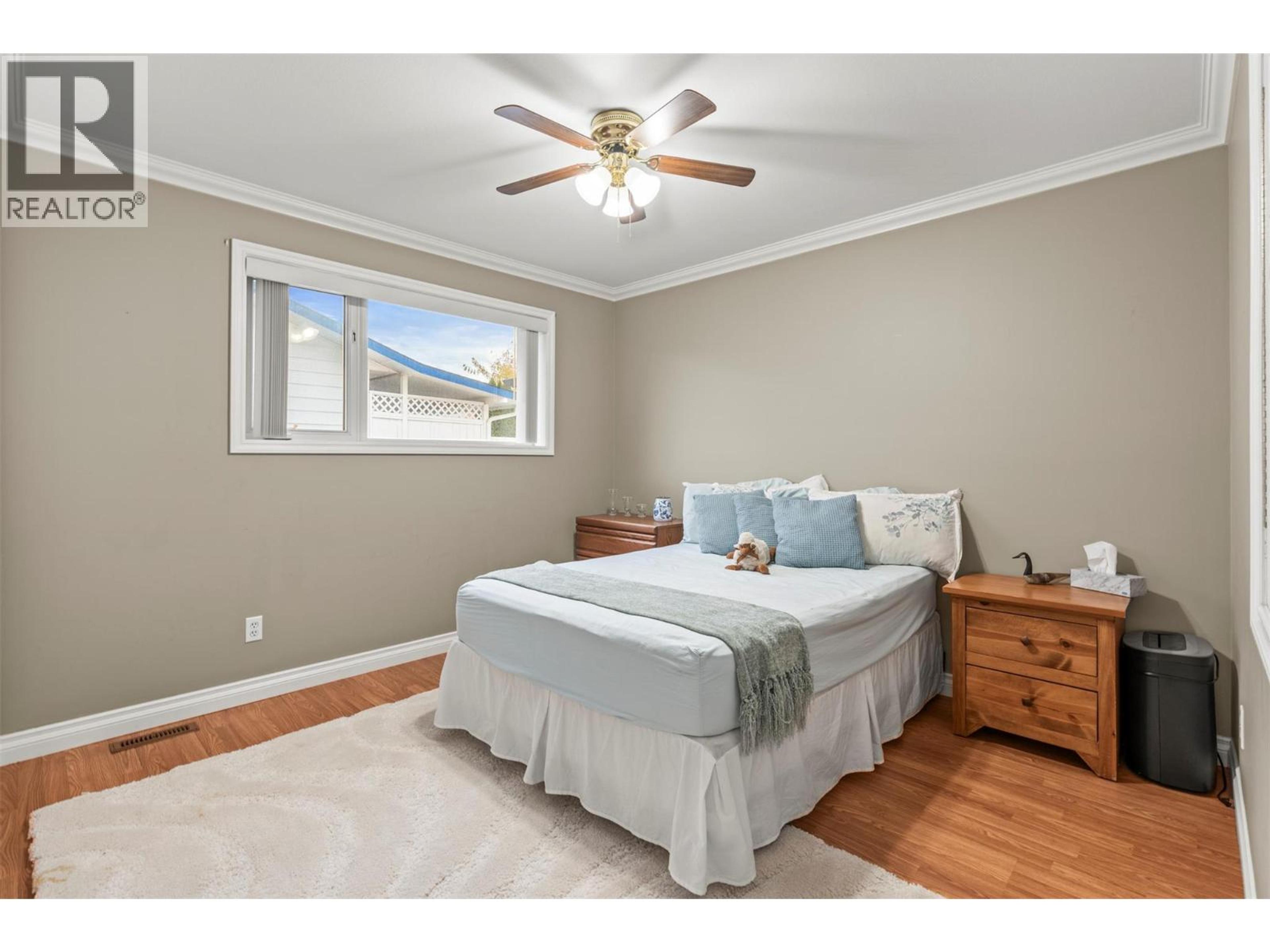 110 WEST ENDERBY ROAD - 20