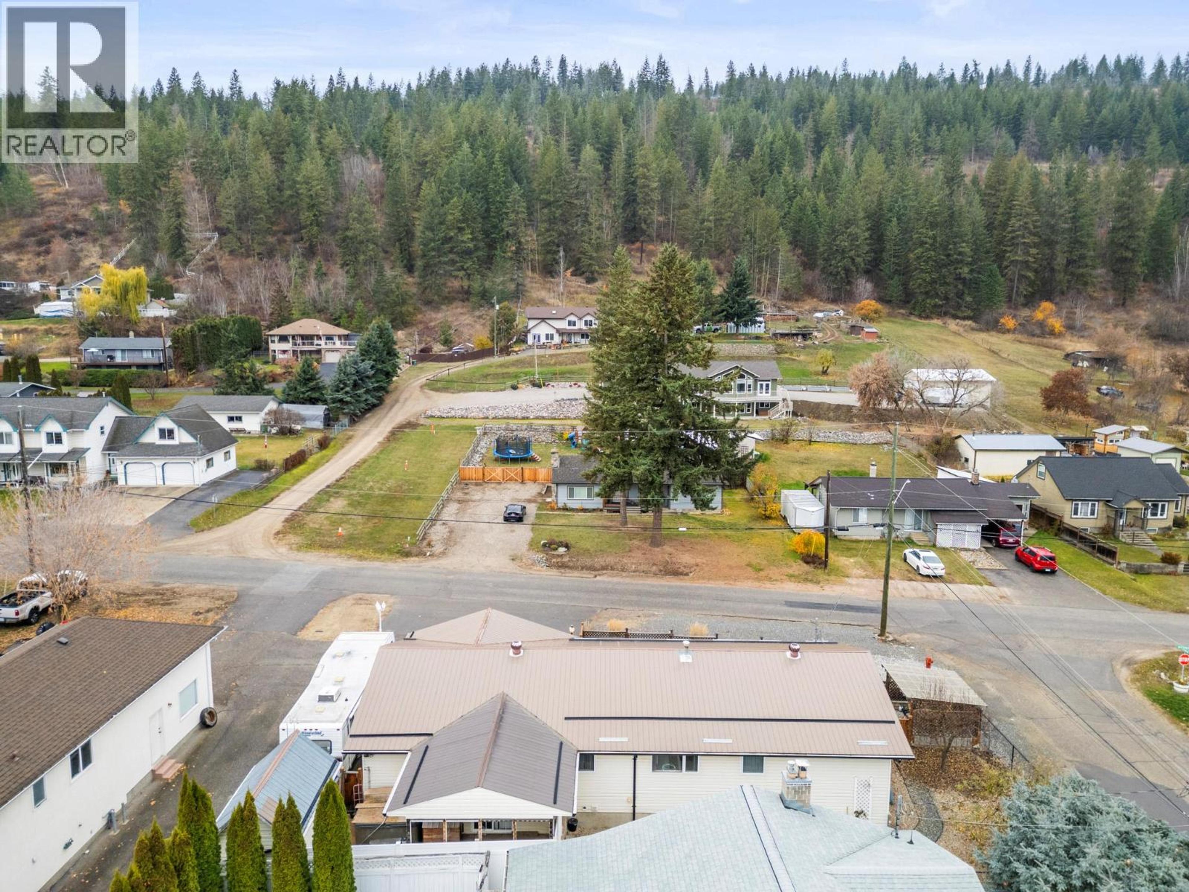 110 WEST ENDERBY ROAD - 58