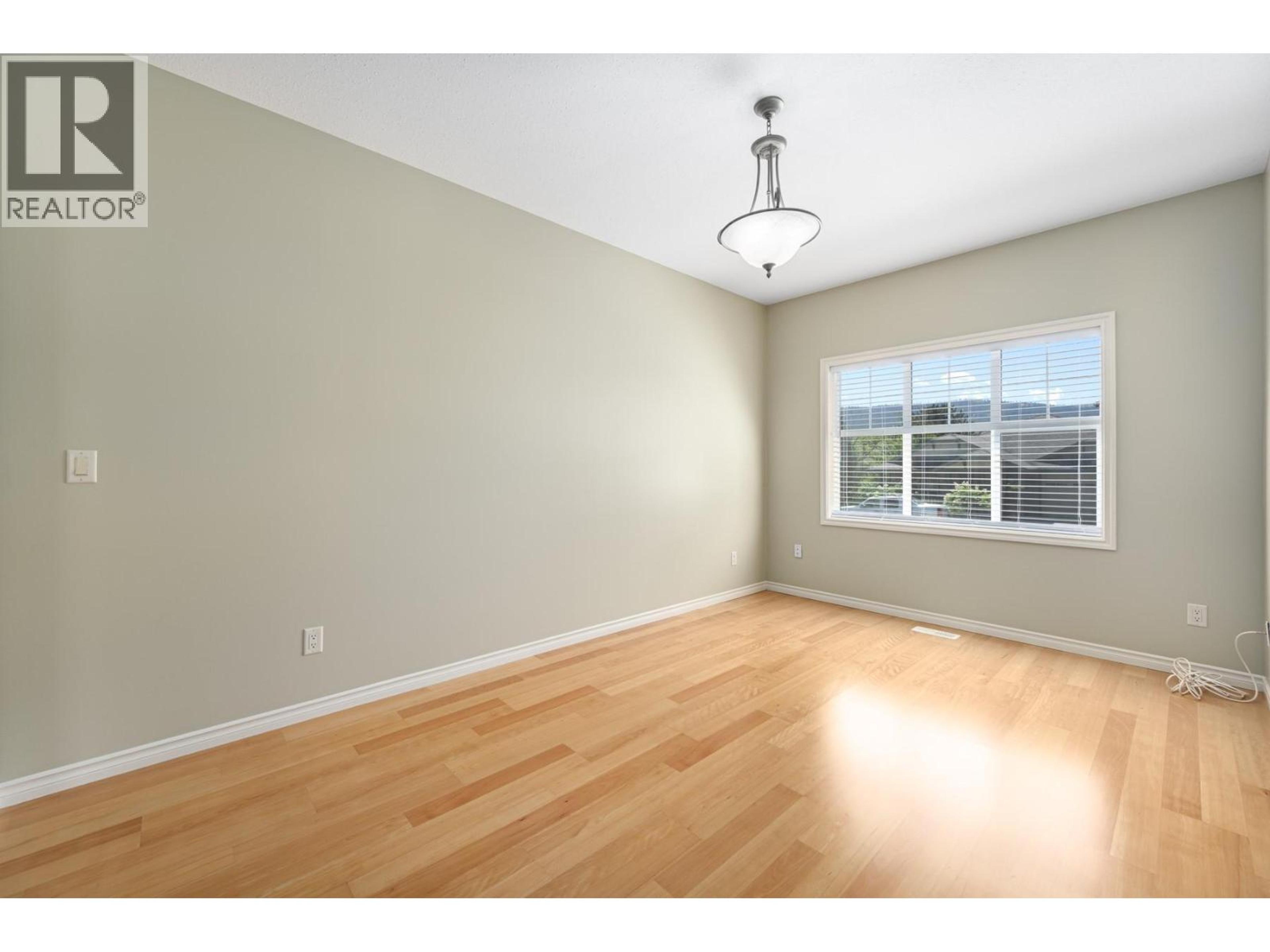 267 SAGEWOOD LANE - 18