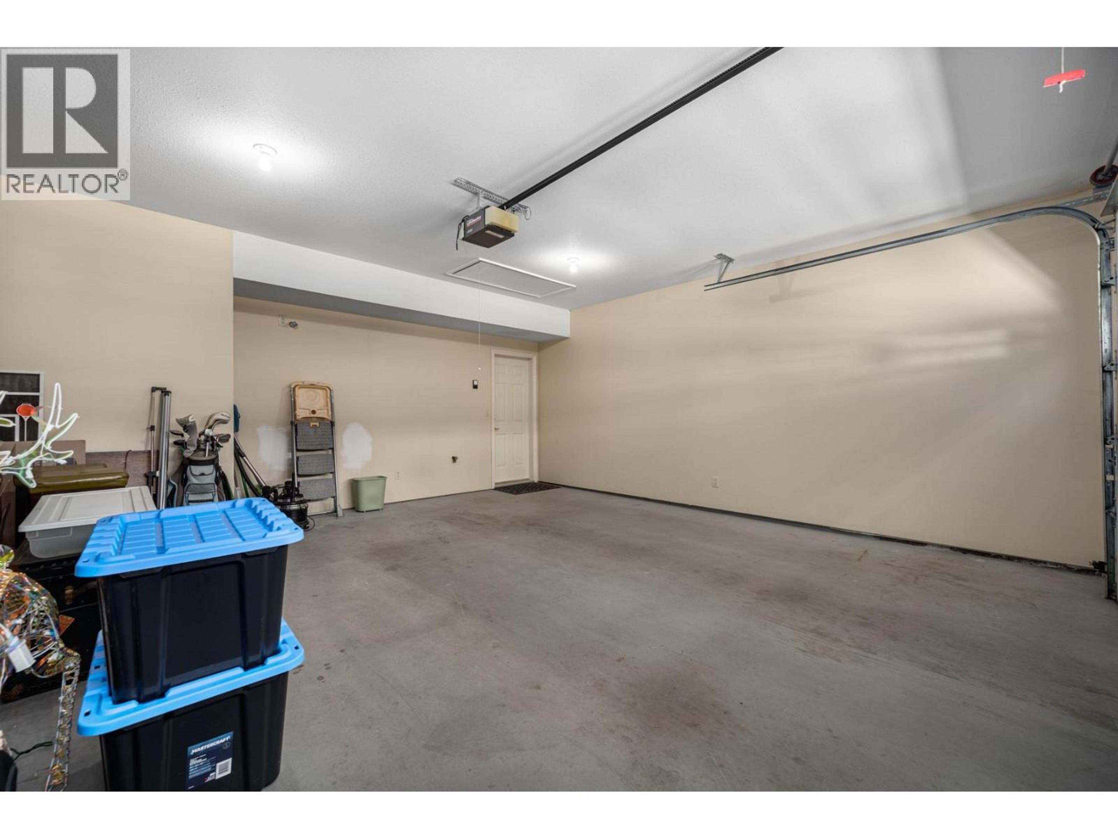 267 SAGEWOOD LANE - 27