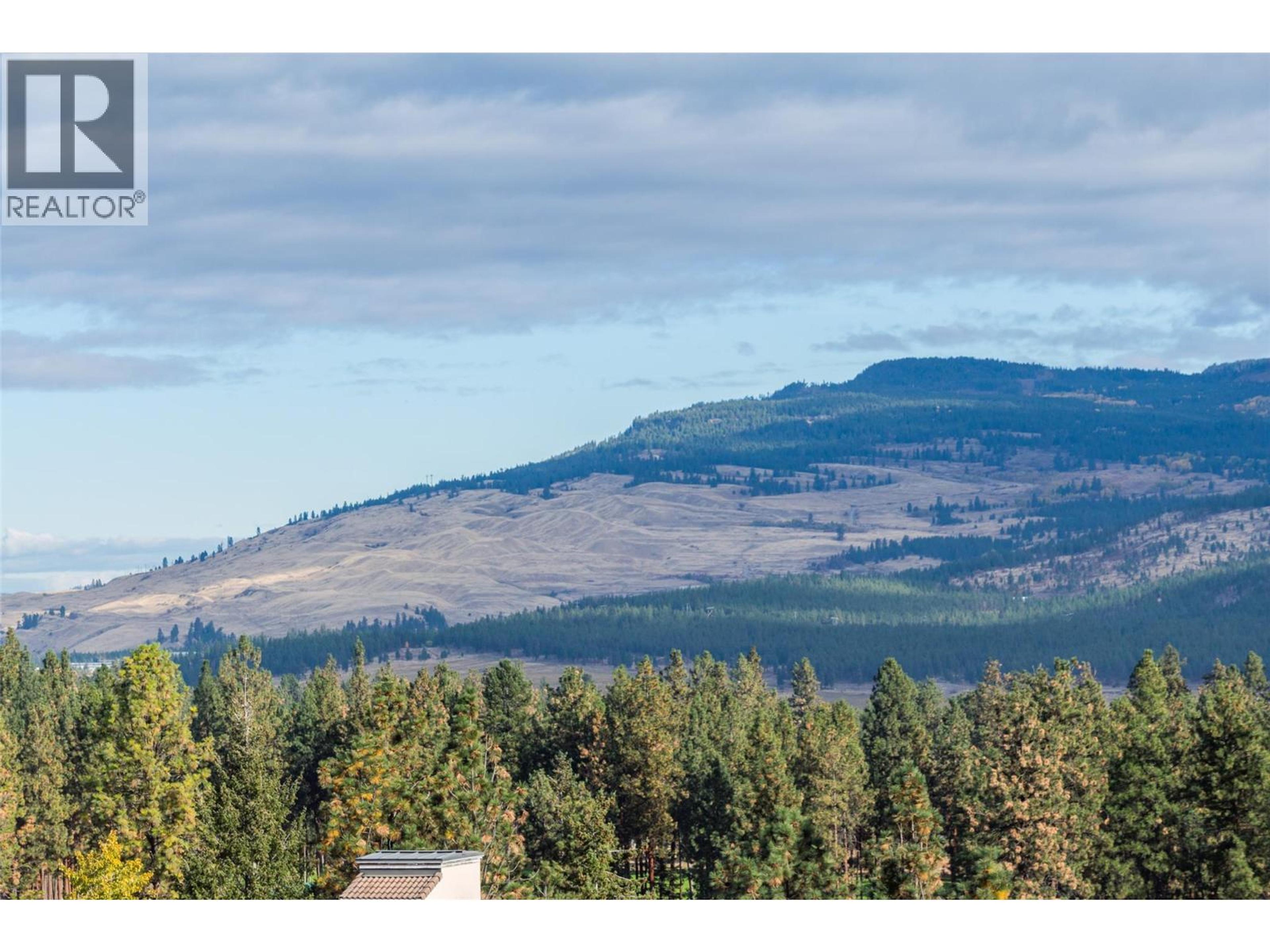 #1514 1875 COUNTRY CLUB DRIVE - 33